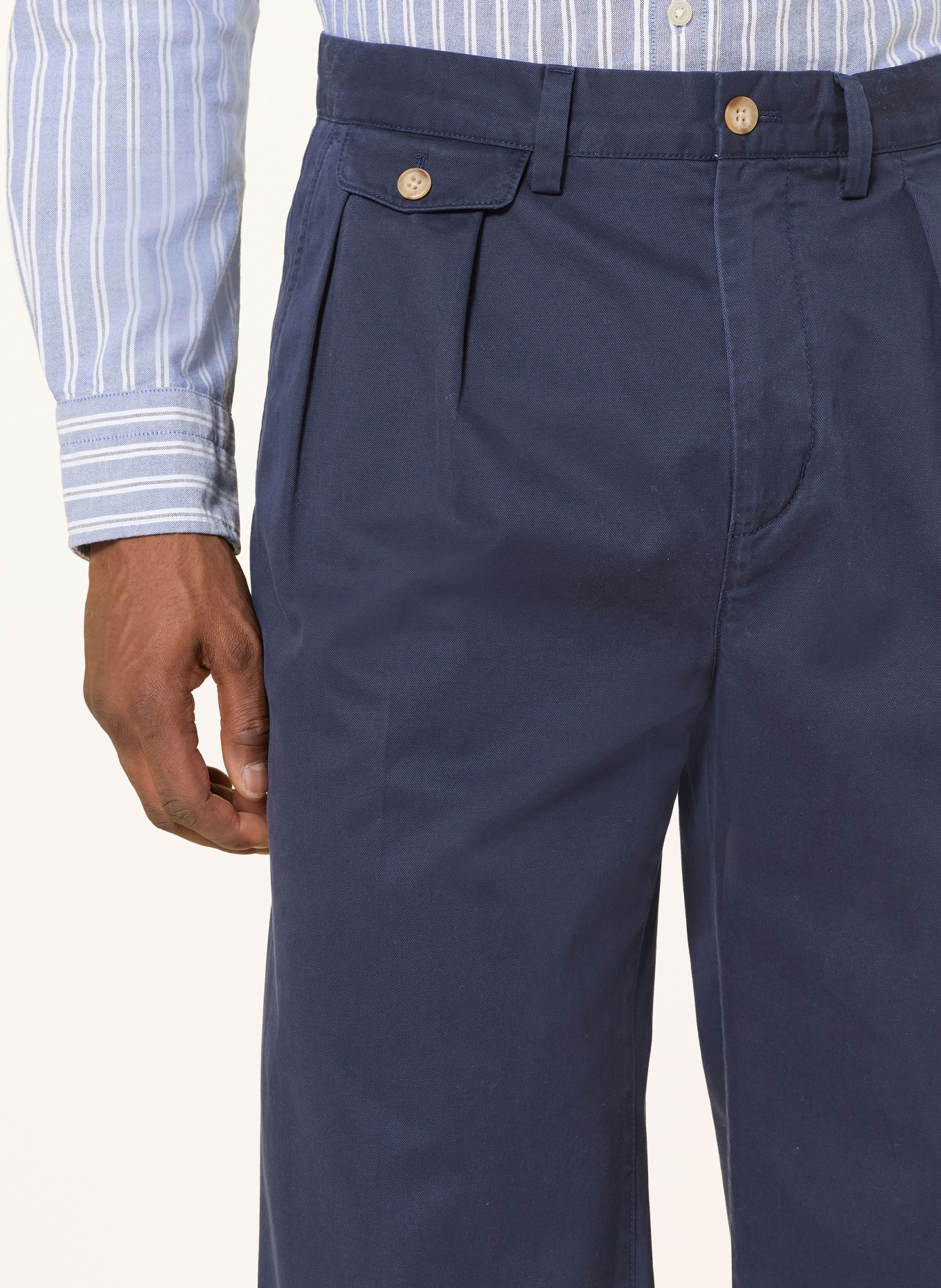 GANT Chino Relaxed Fit: TMAVĚ MODRÁ