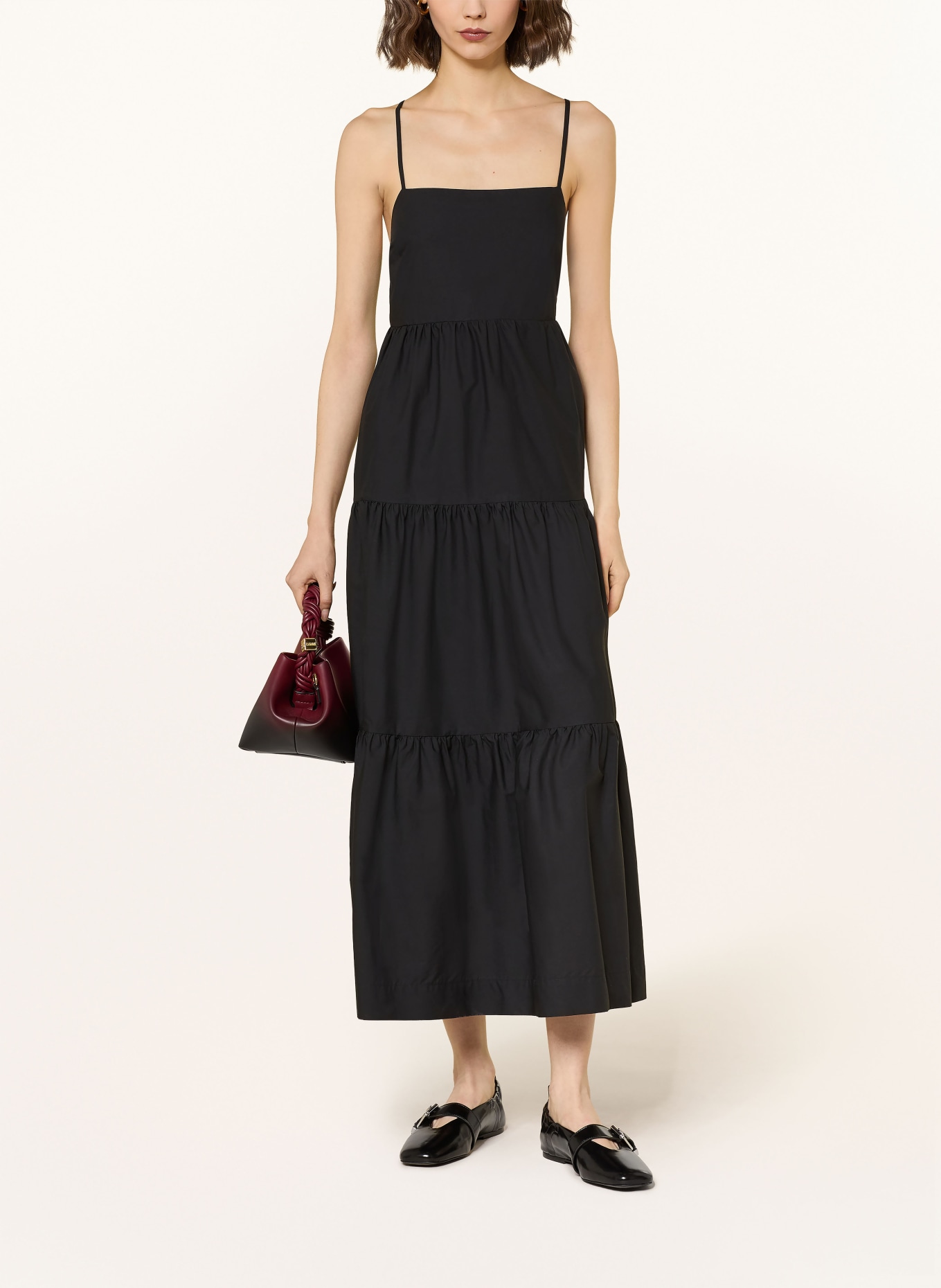 MRS & HUGS šaty: ČERNÁ