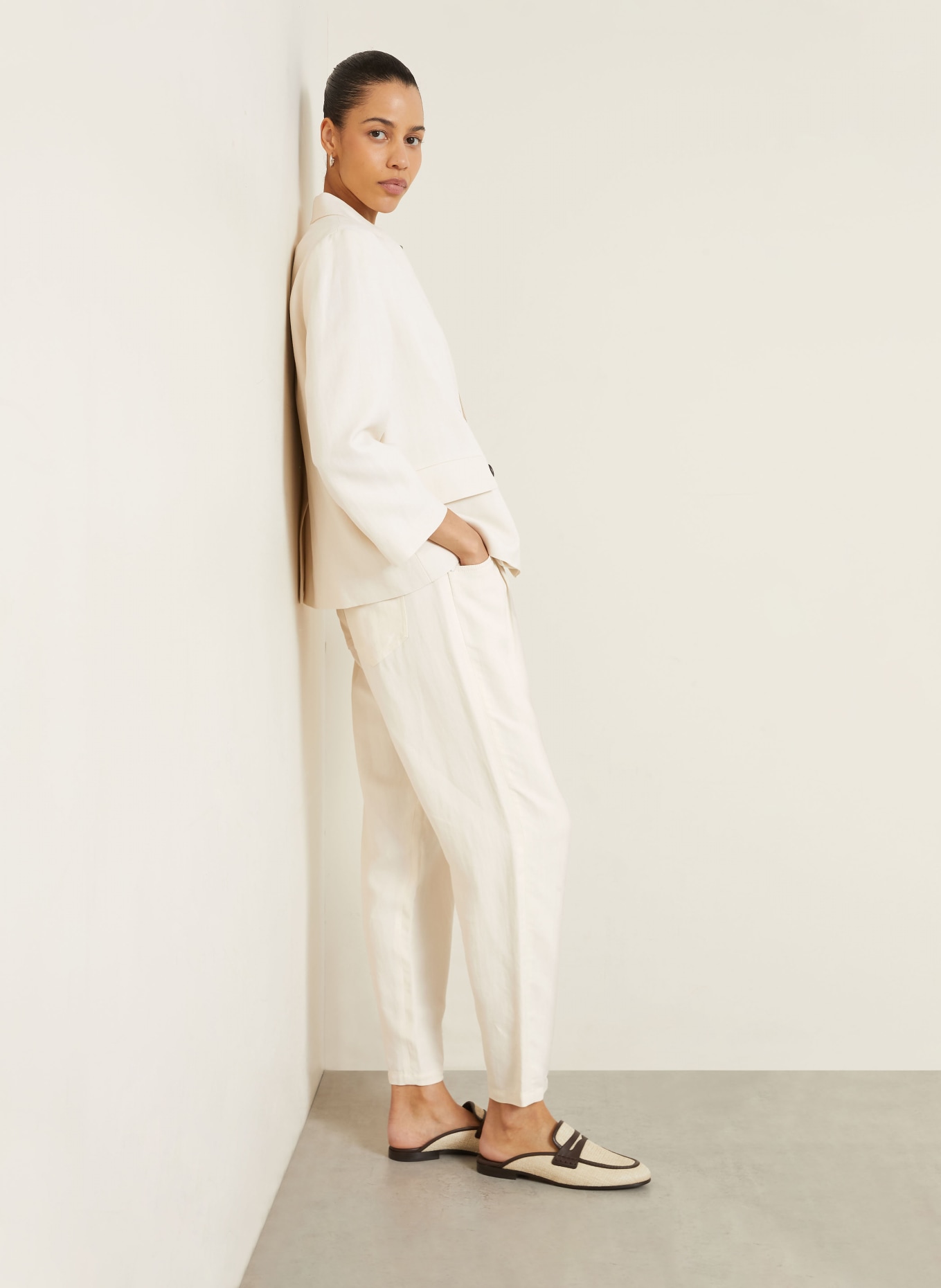 BRUNELLO CUCINELLI 7/8 pants: CREAM