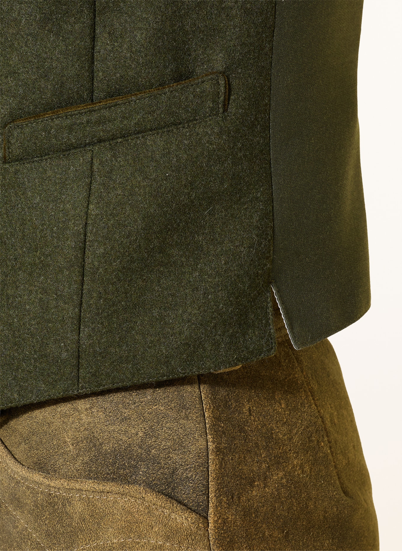 Heimatglück Tracht ADRIAN traditional vest: OLIVE