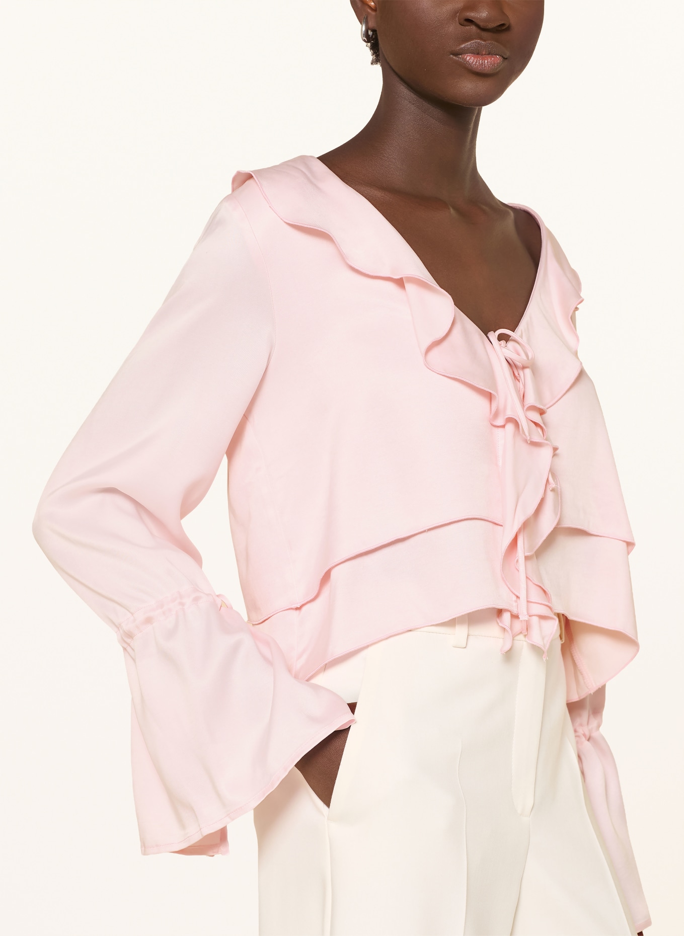 NINETY-9 Blůza ROMANTIC s volány: SVĚTLE RŮŽOVÁ