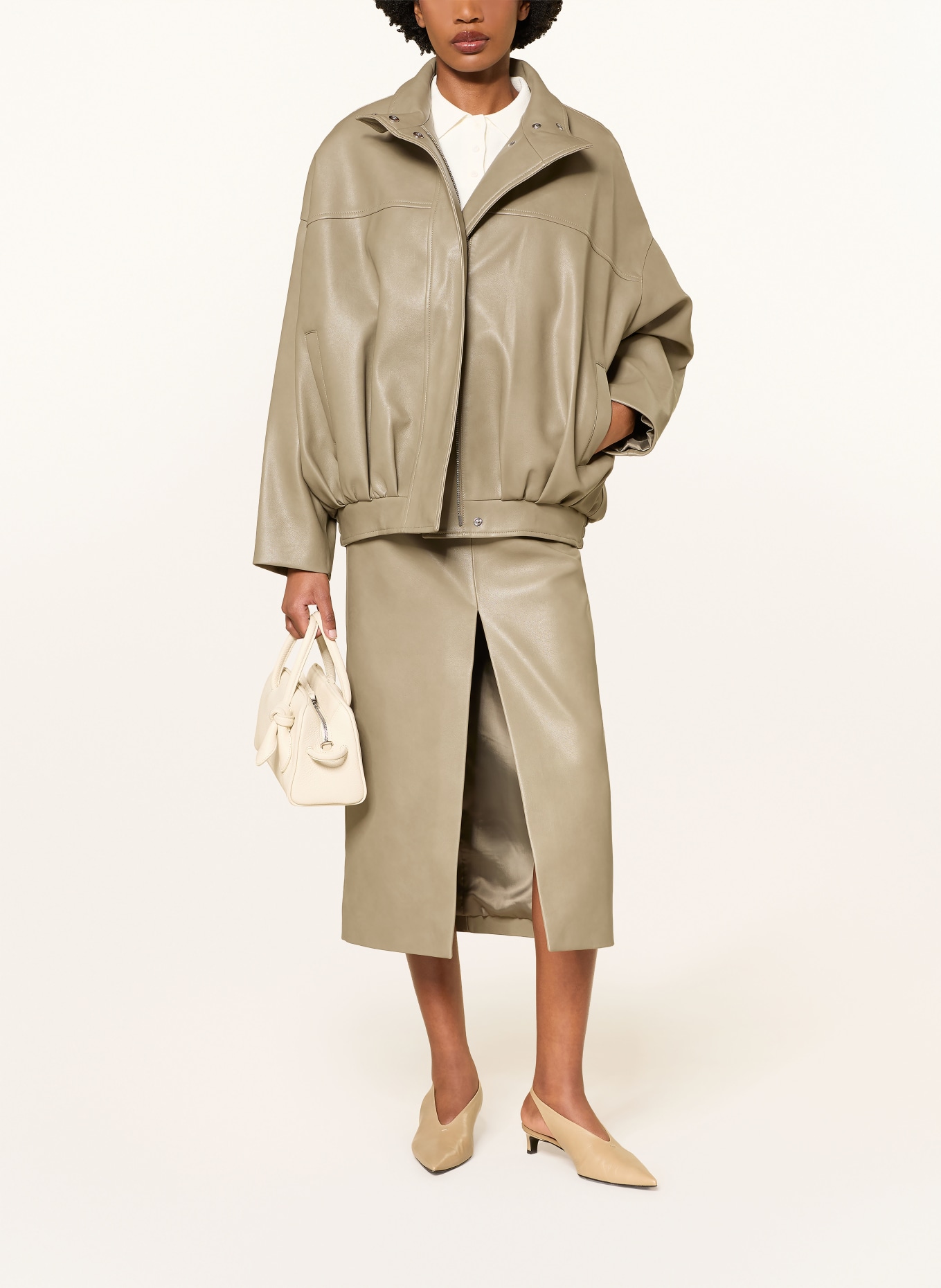 The Frankie Shop Blouson VEREN in Lederoptik: OLIV