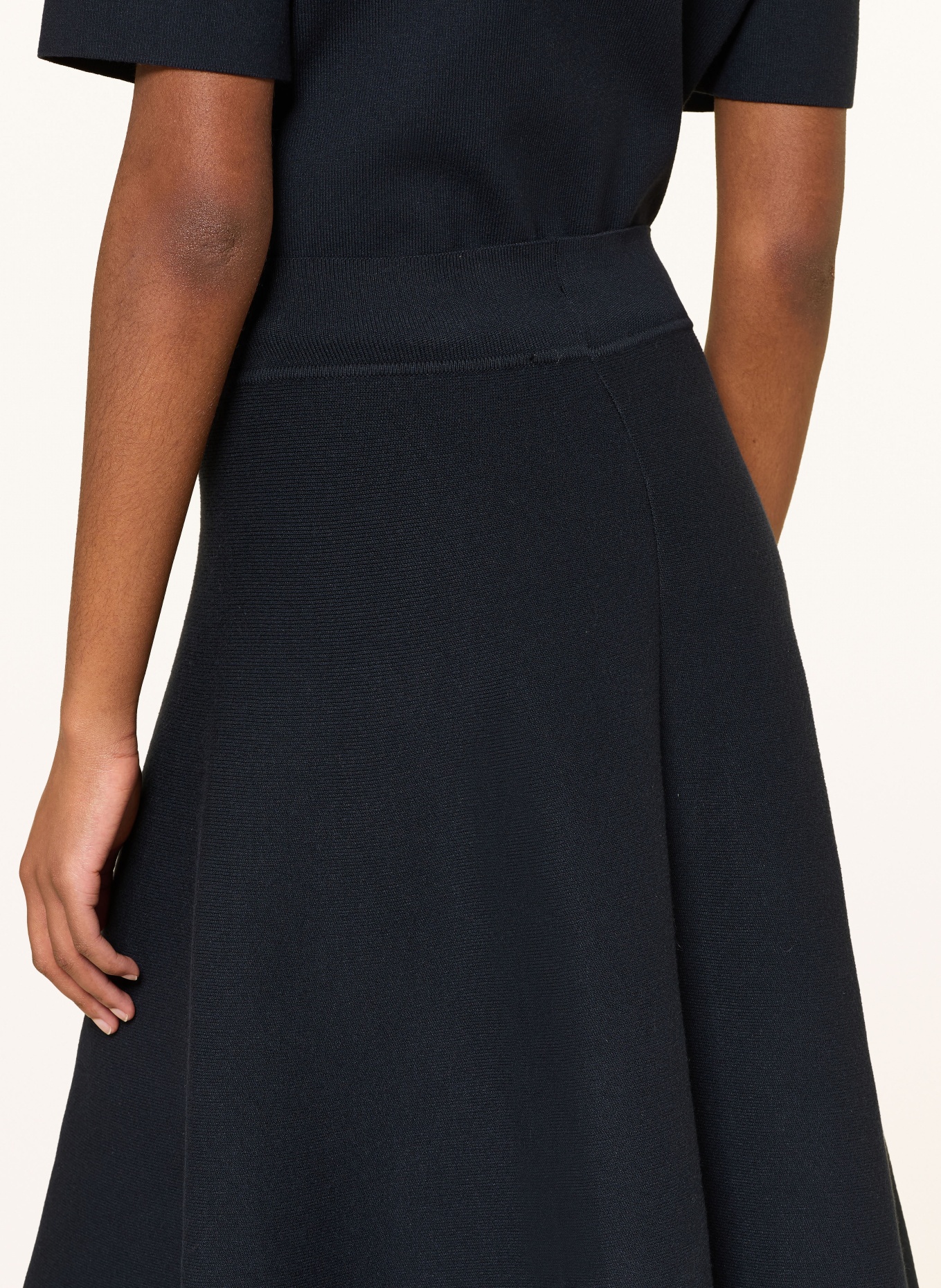 The Frankie Shop Strickrock JULY: DUNKELBLAU