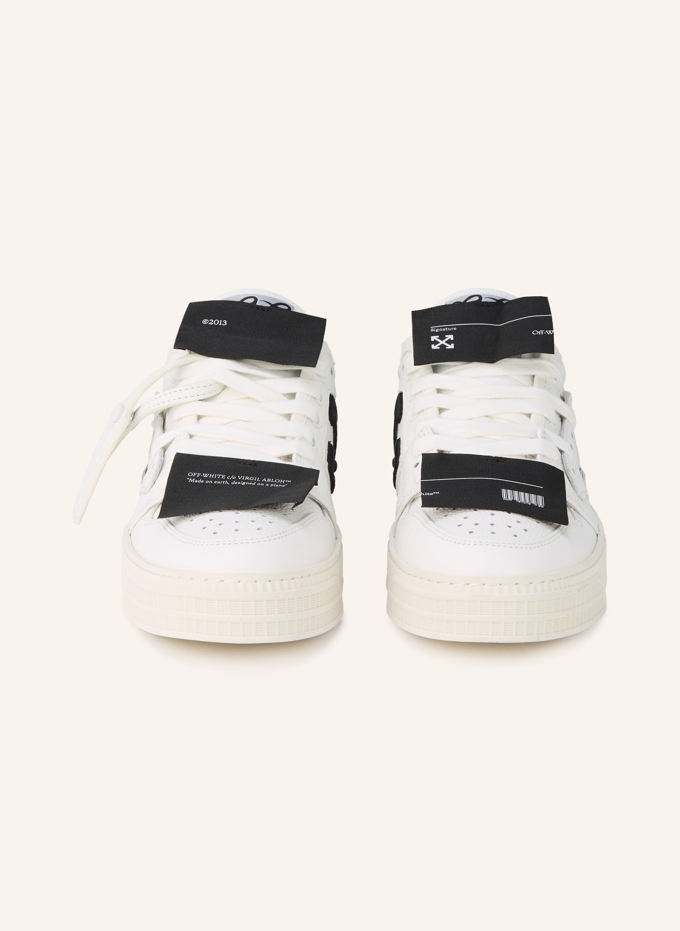 Off-White Sneaker 3.0 OFF COURT: WHITE / BLACK