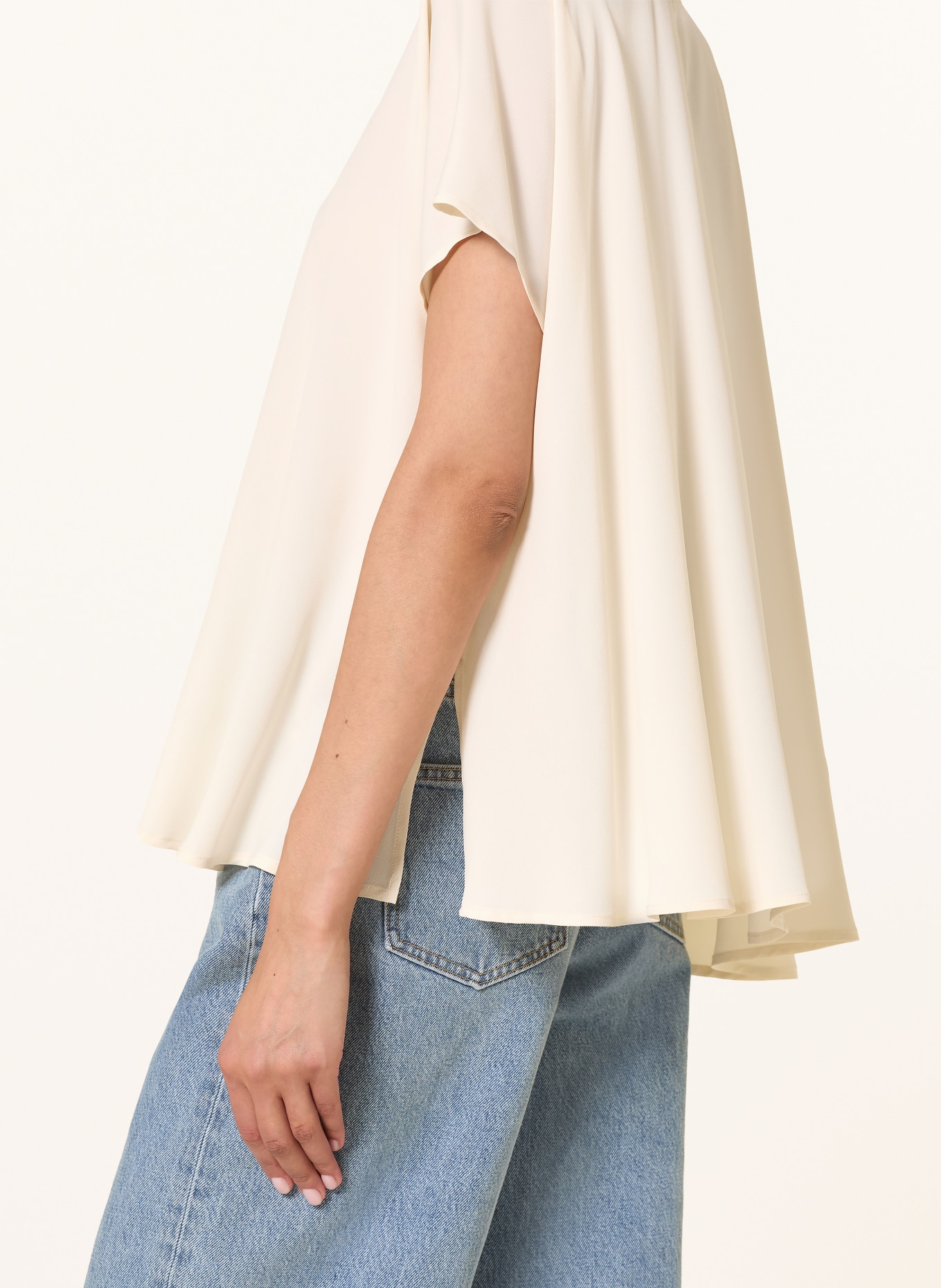 FABIANA FILIPPI Blusenshirt mit Schmucksteinen und Seide: CREME