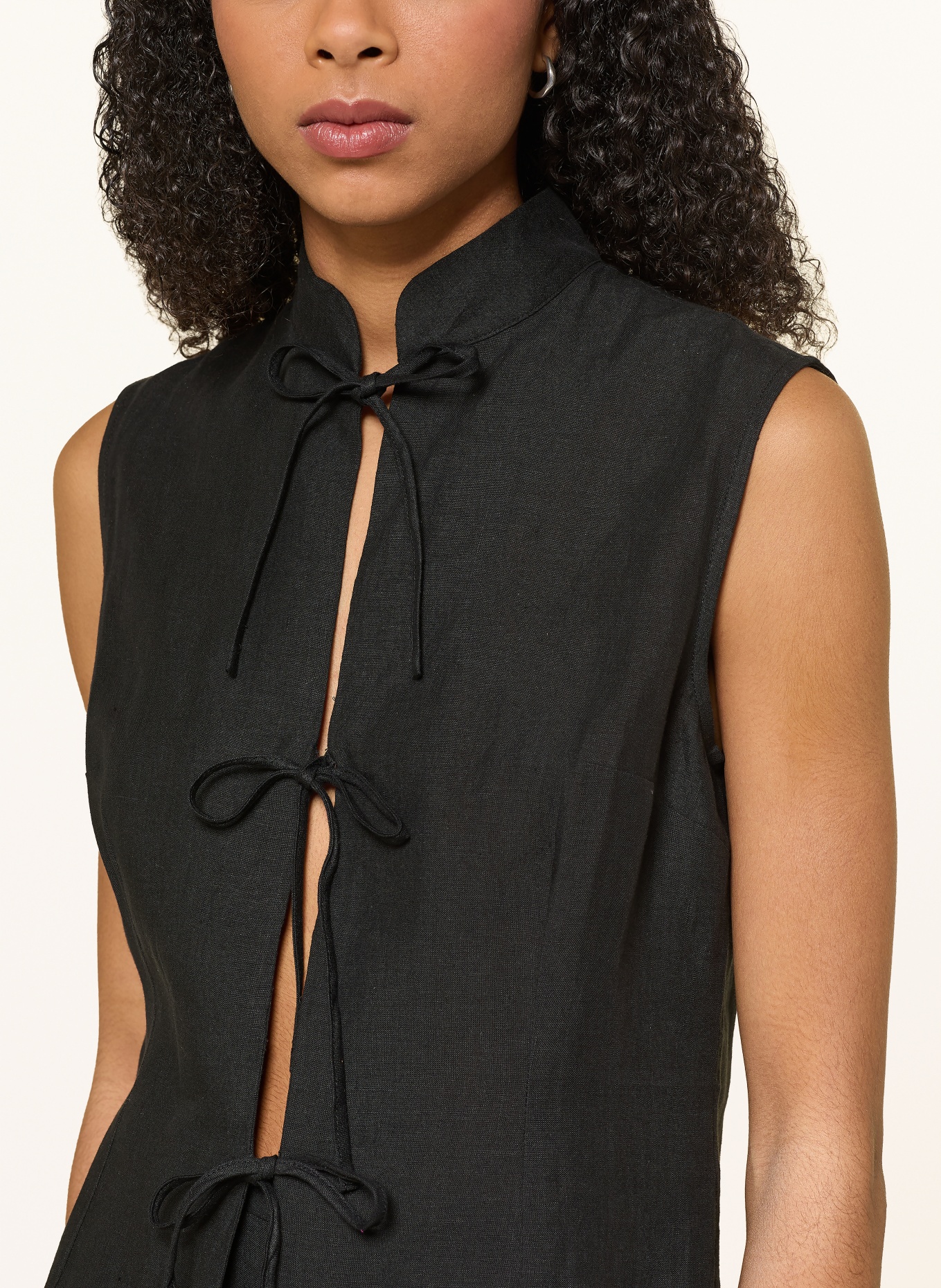 arkitaip Leinenweste ALMA: SCHWARZ