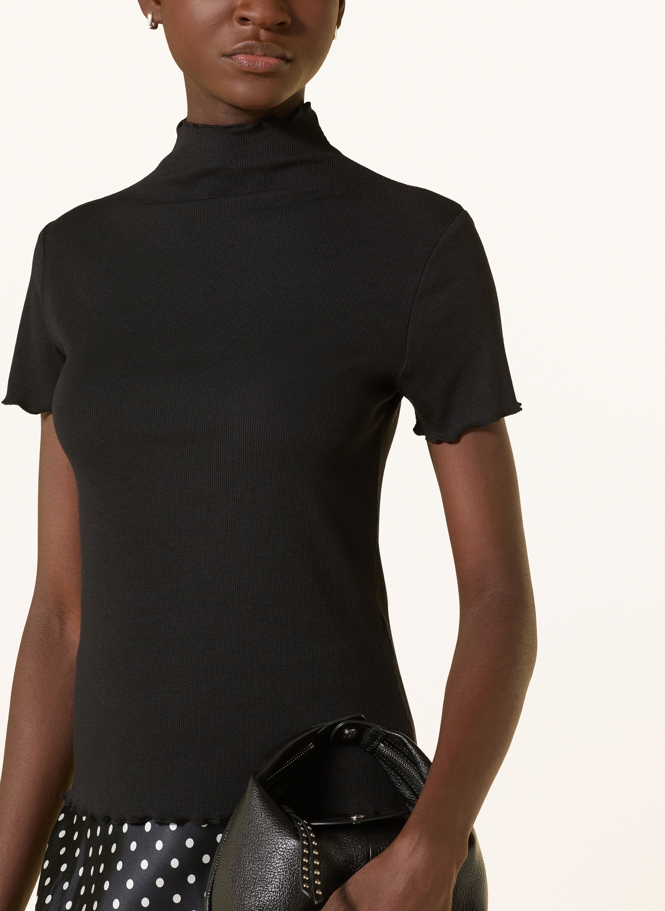 darling harbour T-shirt: BLACK