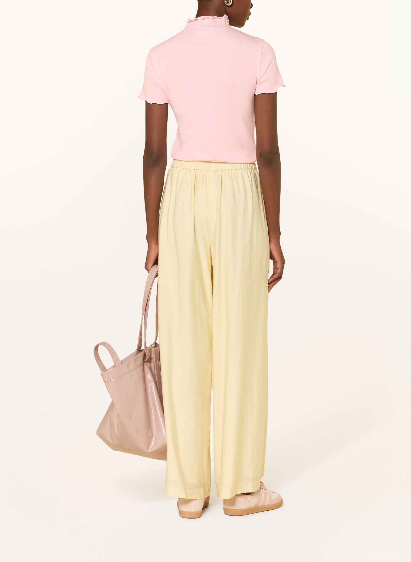 darling harbour T-Shirt: BABY ROSE