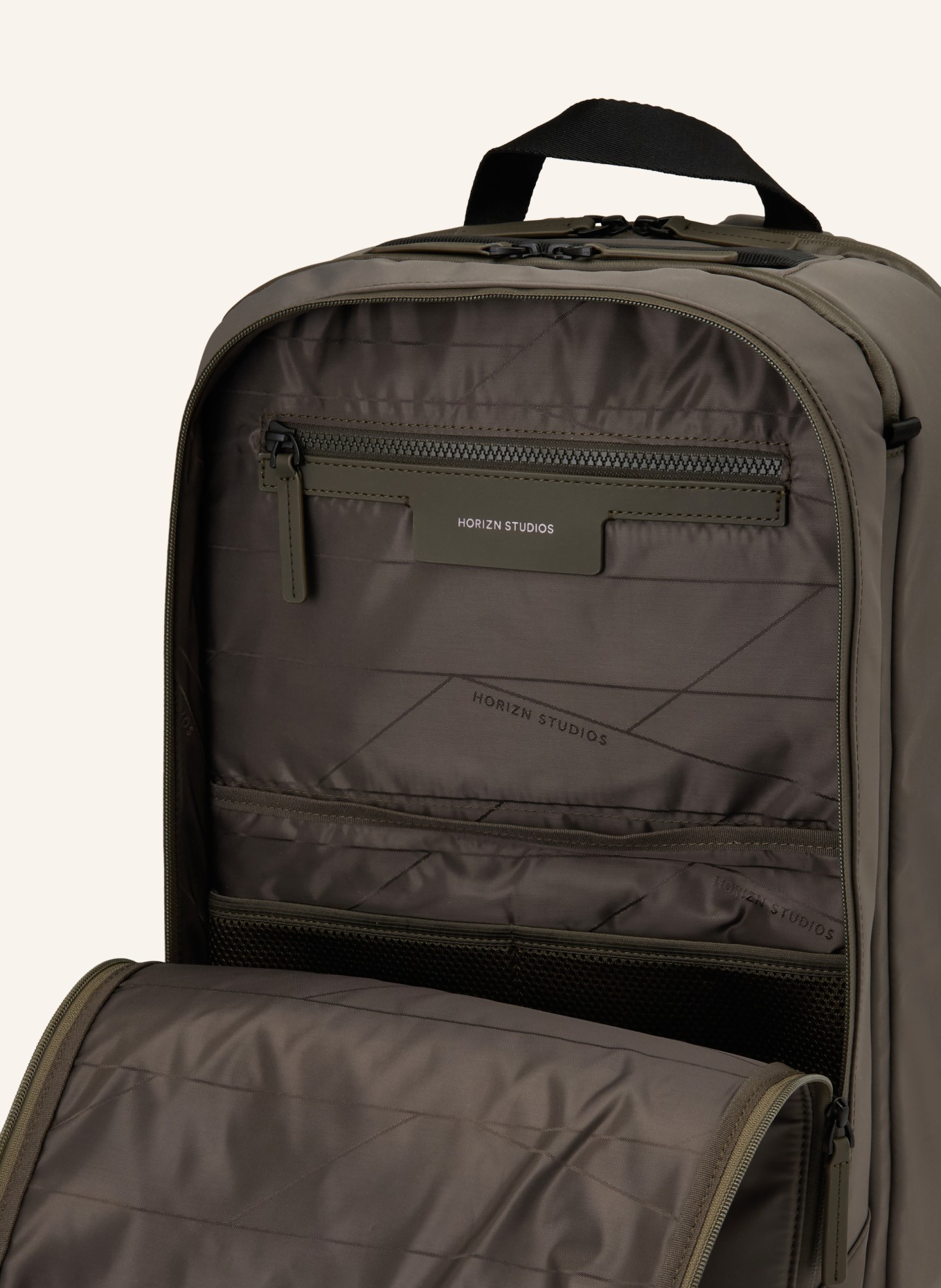 HORIZN STUDIOS Rucksack GION TRAVEL 30 l mit Laptop-Fach: GRAU / OLIV