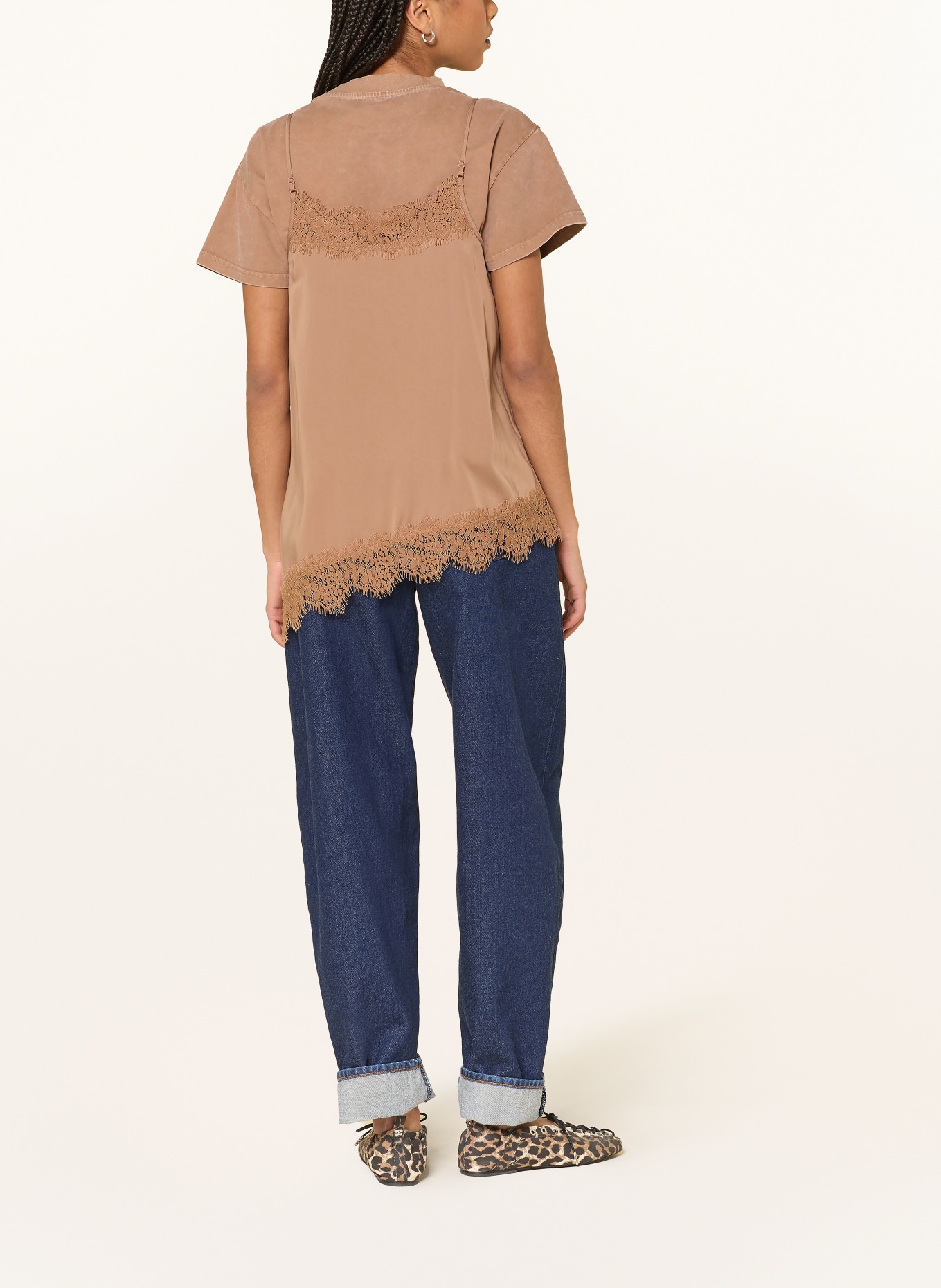 OH APRIL Saténové tričko TAMI s krajkou: HNĚDÁ