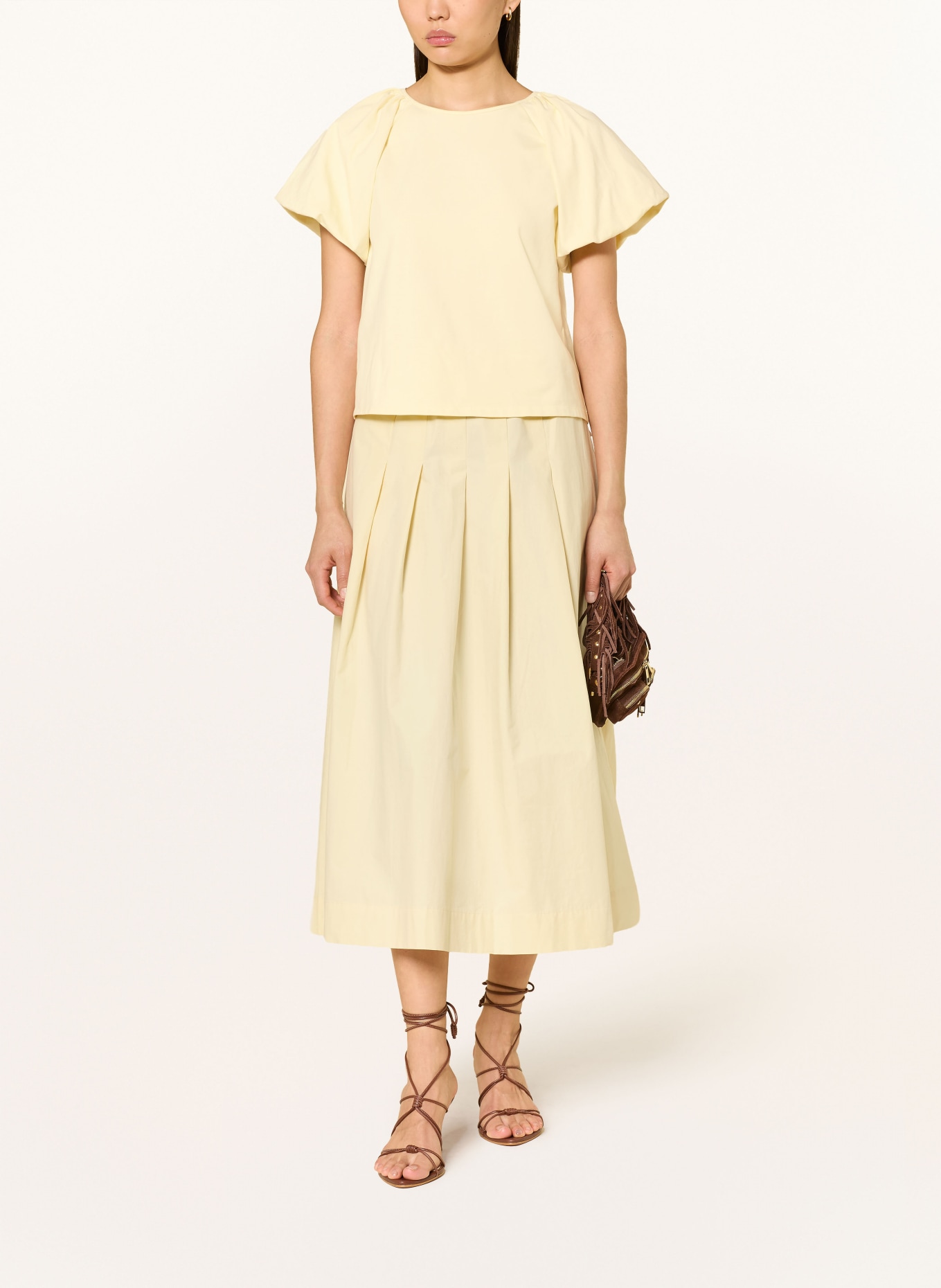 Rich & Royal skládaná sukně: TMAVĚ ŽLUTÁ