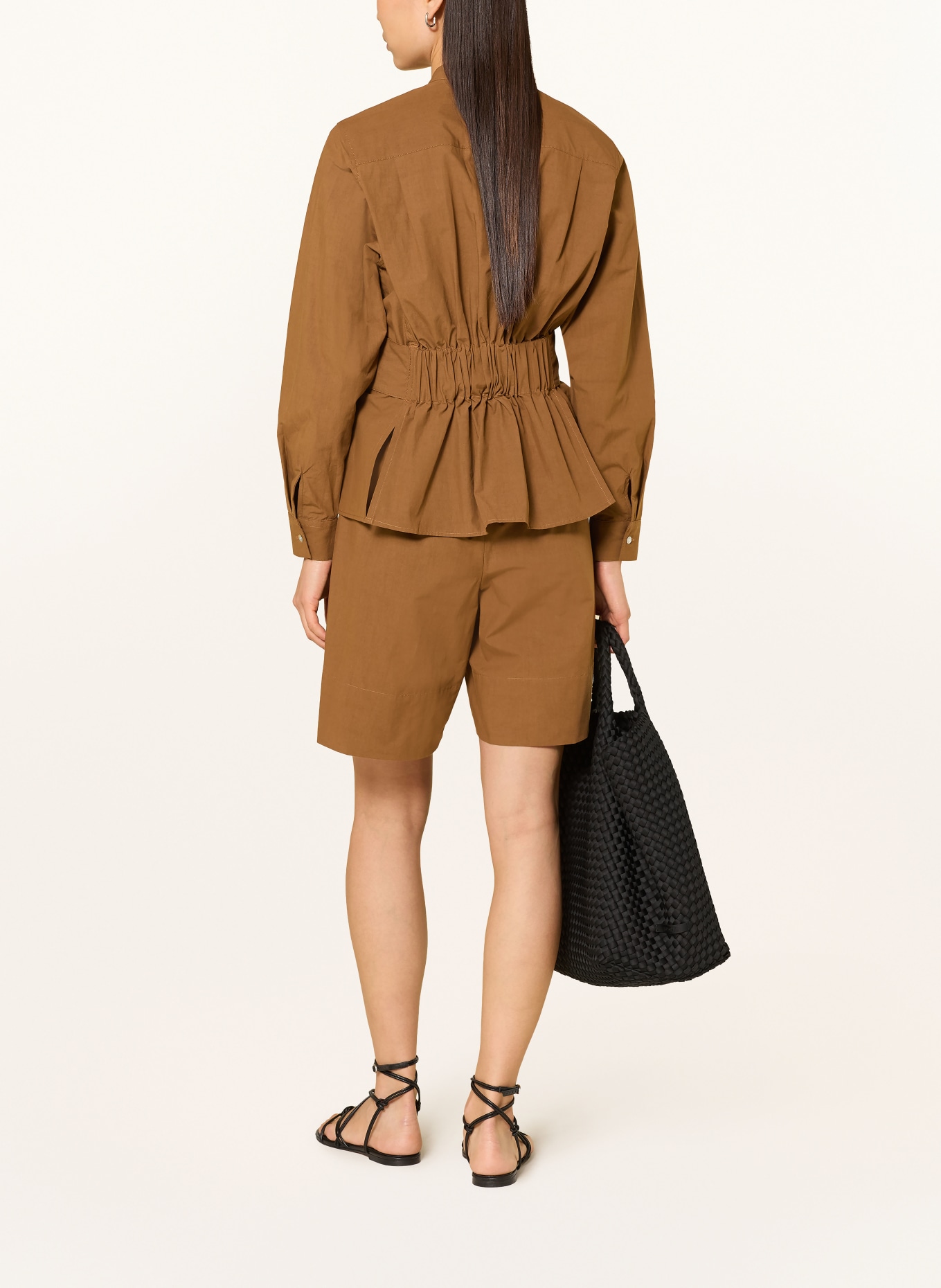 Rich & Royal šortky: HNĚDÁ