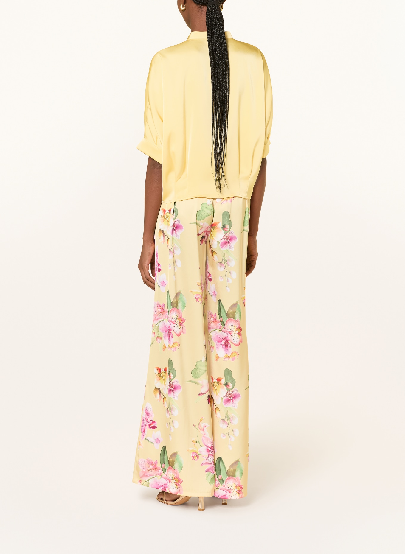 V by Vera Mont Satin blouse with 3/4 sleeves: LIGHT YELLOW
