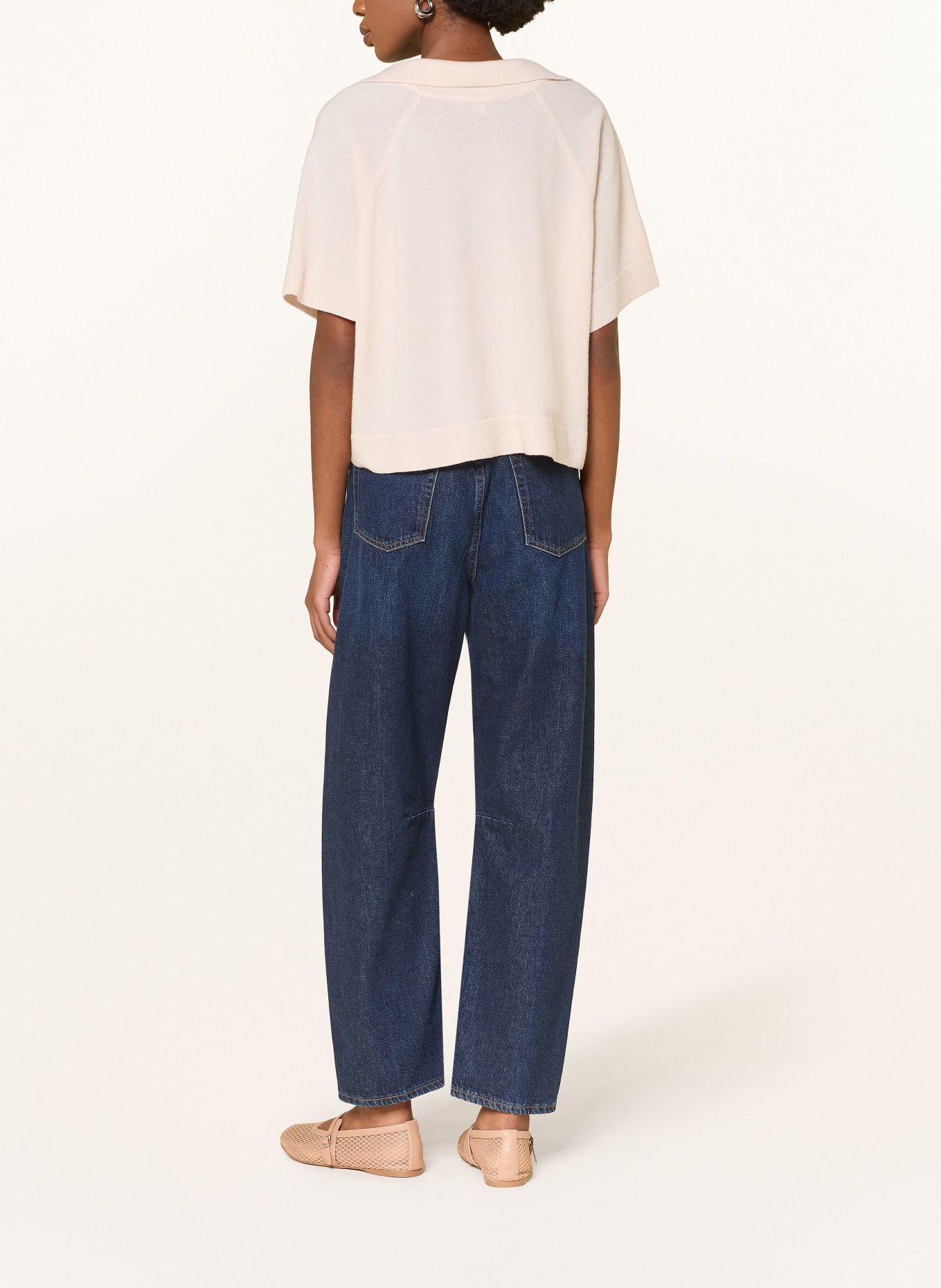 by Aylin Koenig Polo en maille ERIKA en laine mérinos et cachemire: ROSE CLAIR