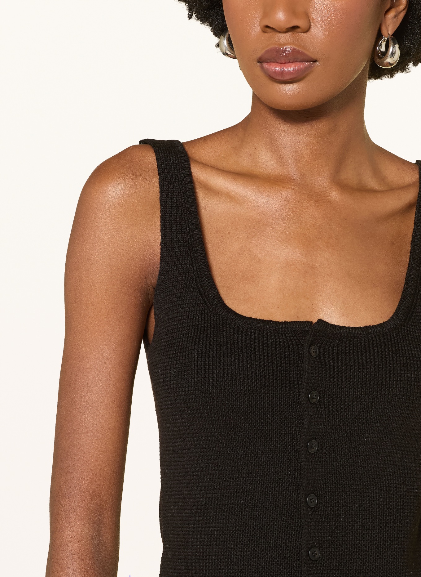 by Aylin Koenig Pull en maille QUINN en laine mérinos: NOIR
