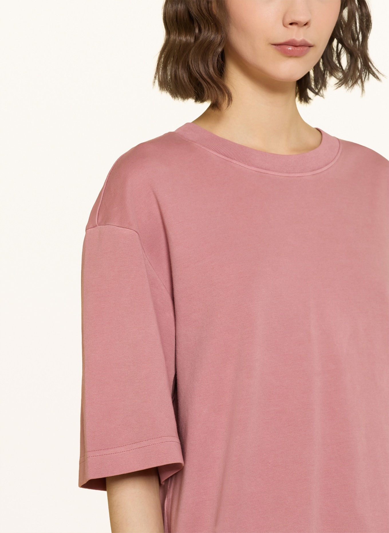 COS Oversized tričko s 3/4 rukávy: STARORŮŽOVÁ