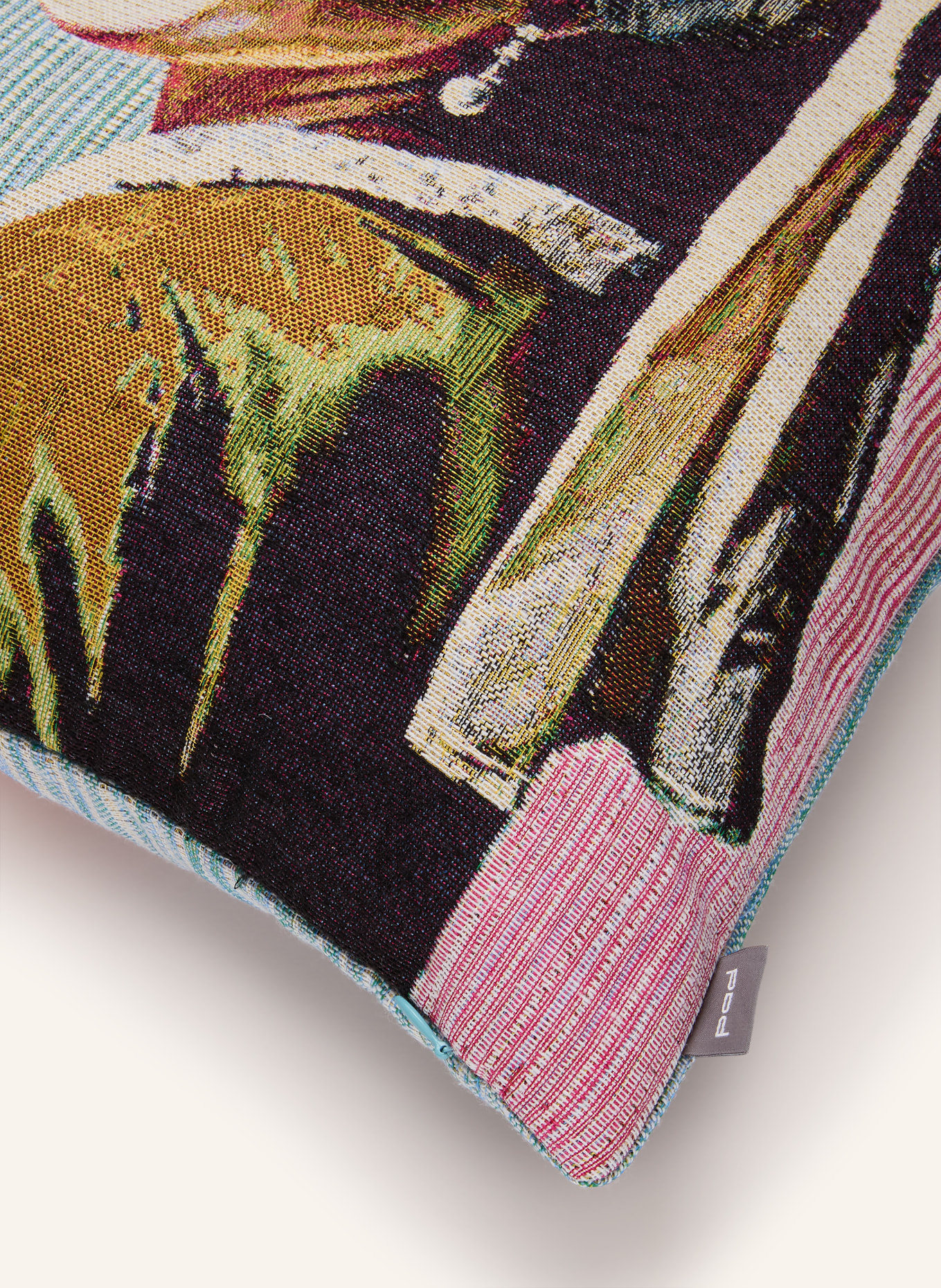 PAD Decorative pillowcase LEGEND: CREAM / GREEN / LIGHT BLUE