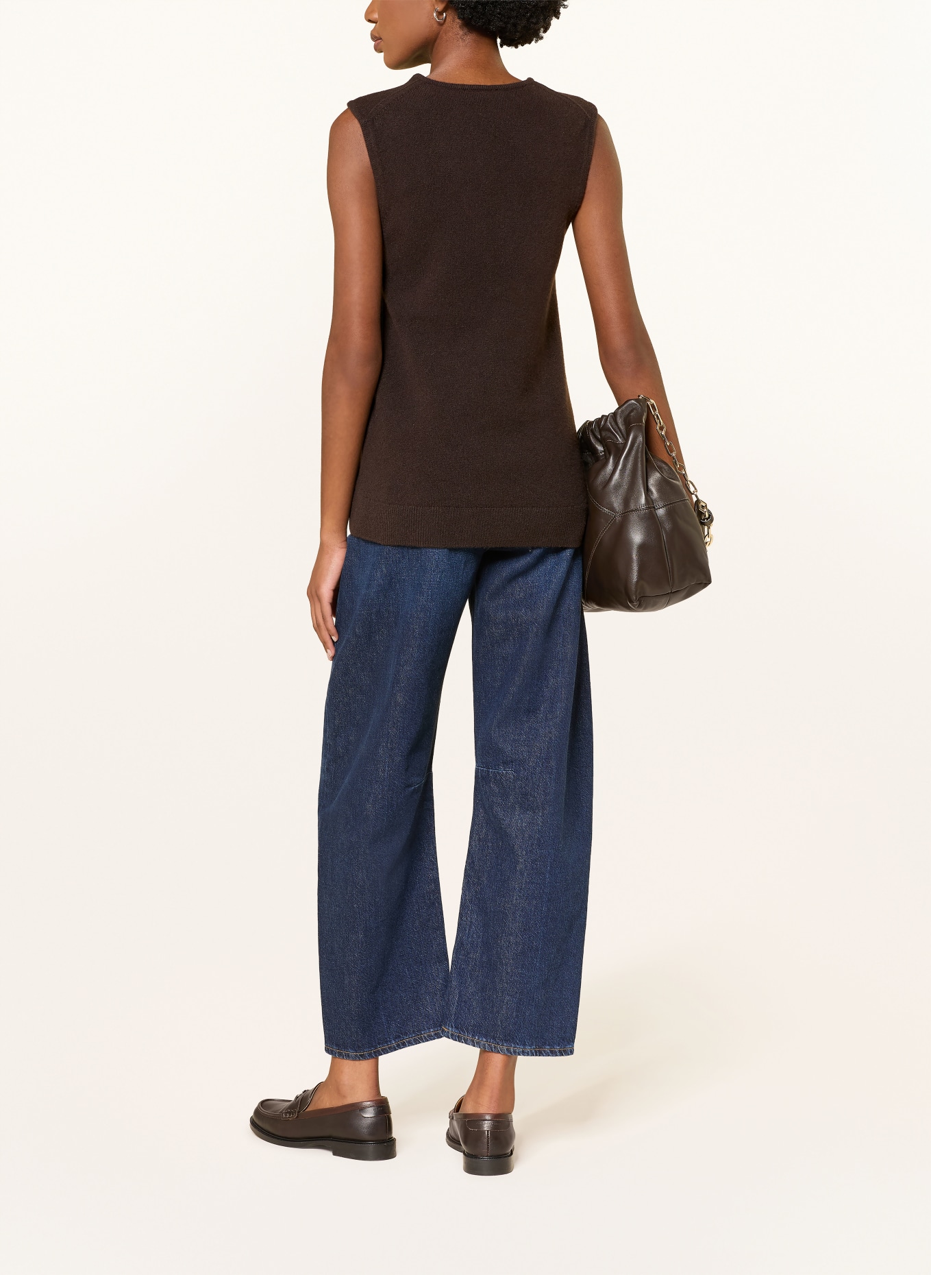 COS sleeveless sweater: DARK BROWN