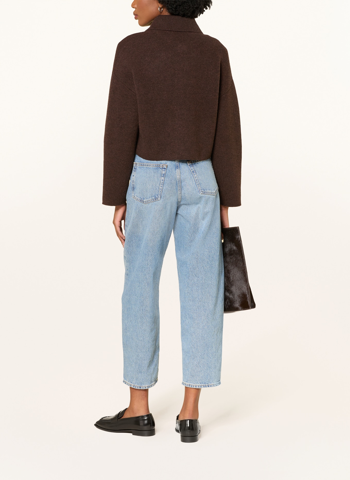 COS svetr: TMAVĚ HNĚDÁ