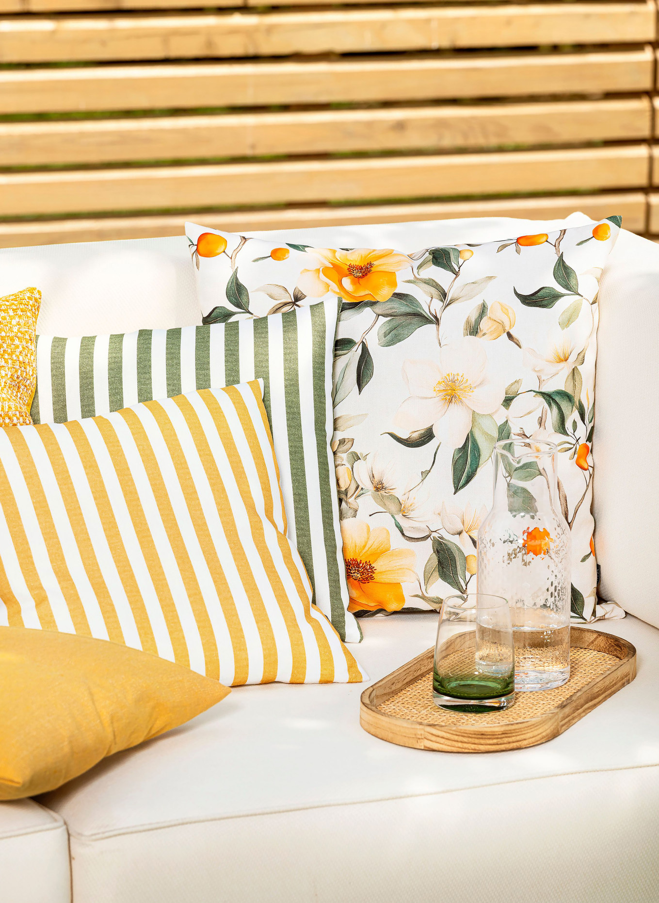 MAGMA Dekokissenhülle TOSCO: COGNAC / WEISS