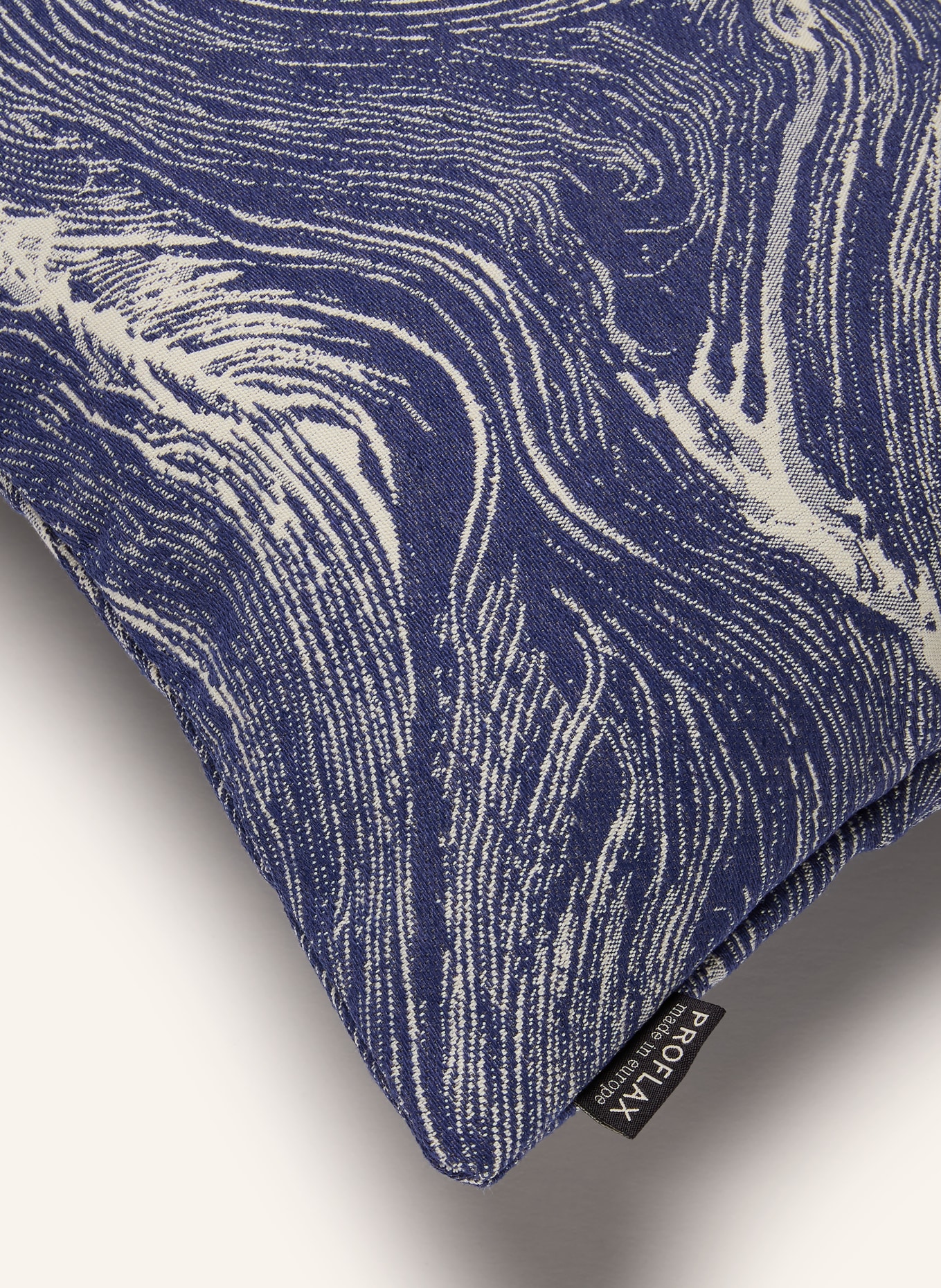 PROFLAX Decorative cushion cover WAVES: BLUE / ECRU