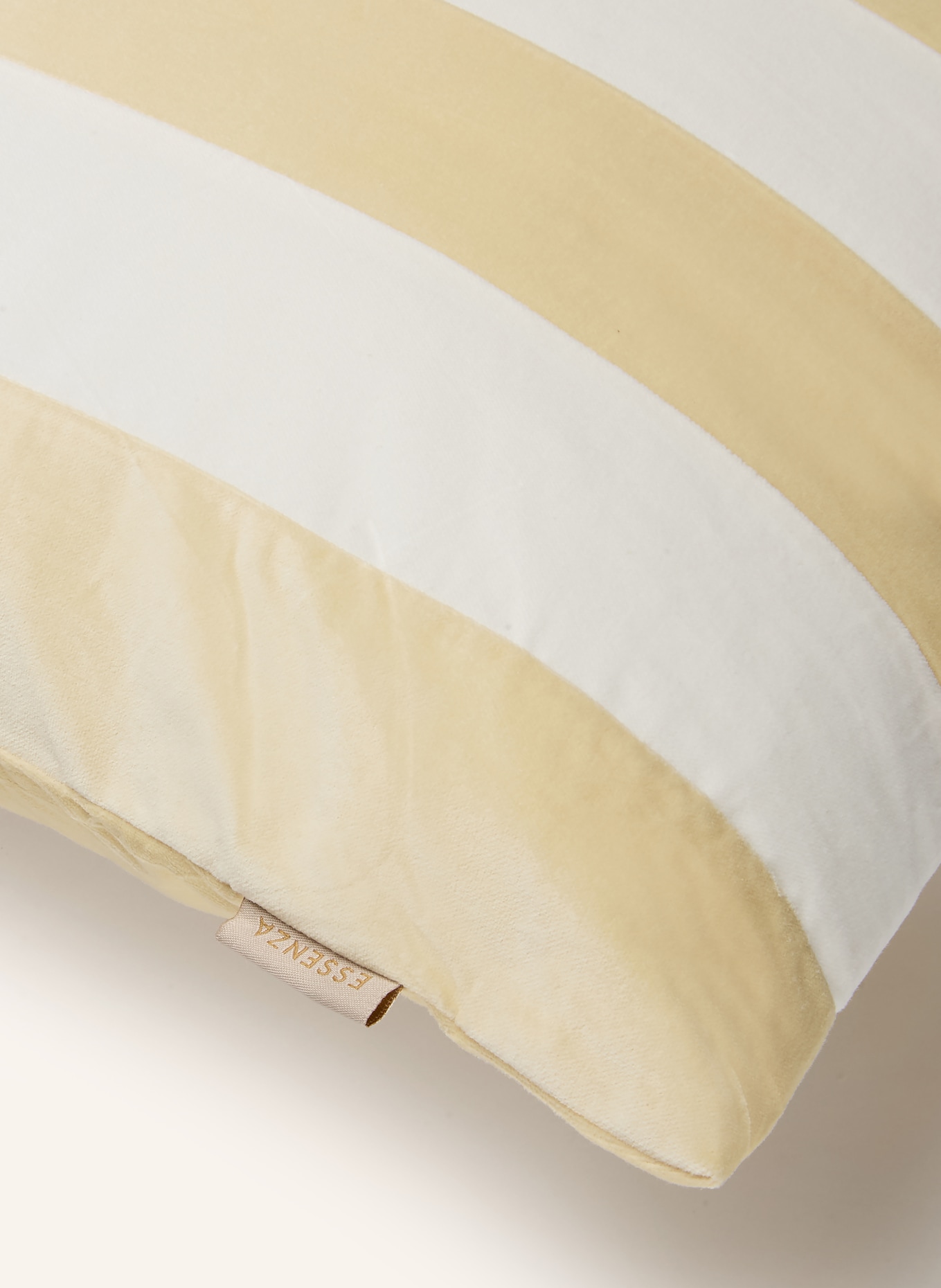 ESSENZA Decorative cushion NINO: LIGHT YELLOW / WHITE