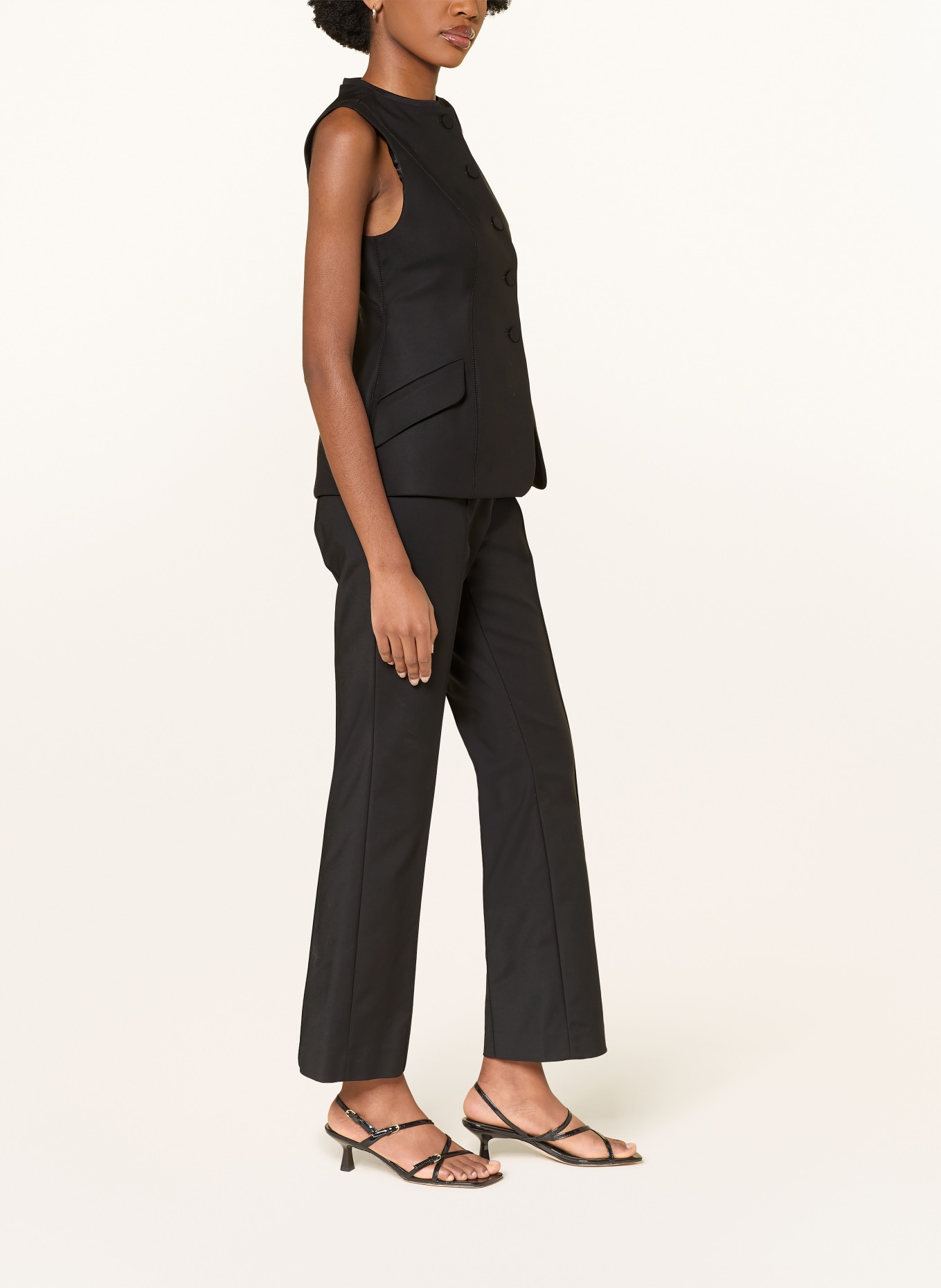 SANDRO Spodnie z materiału typu marlene: CZARNY