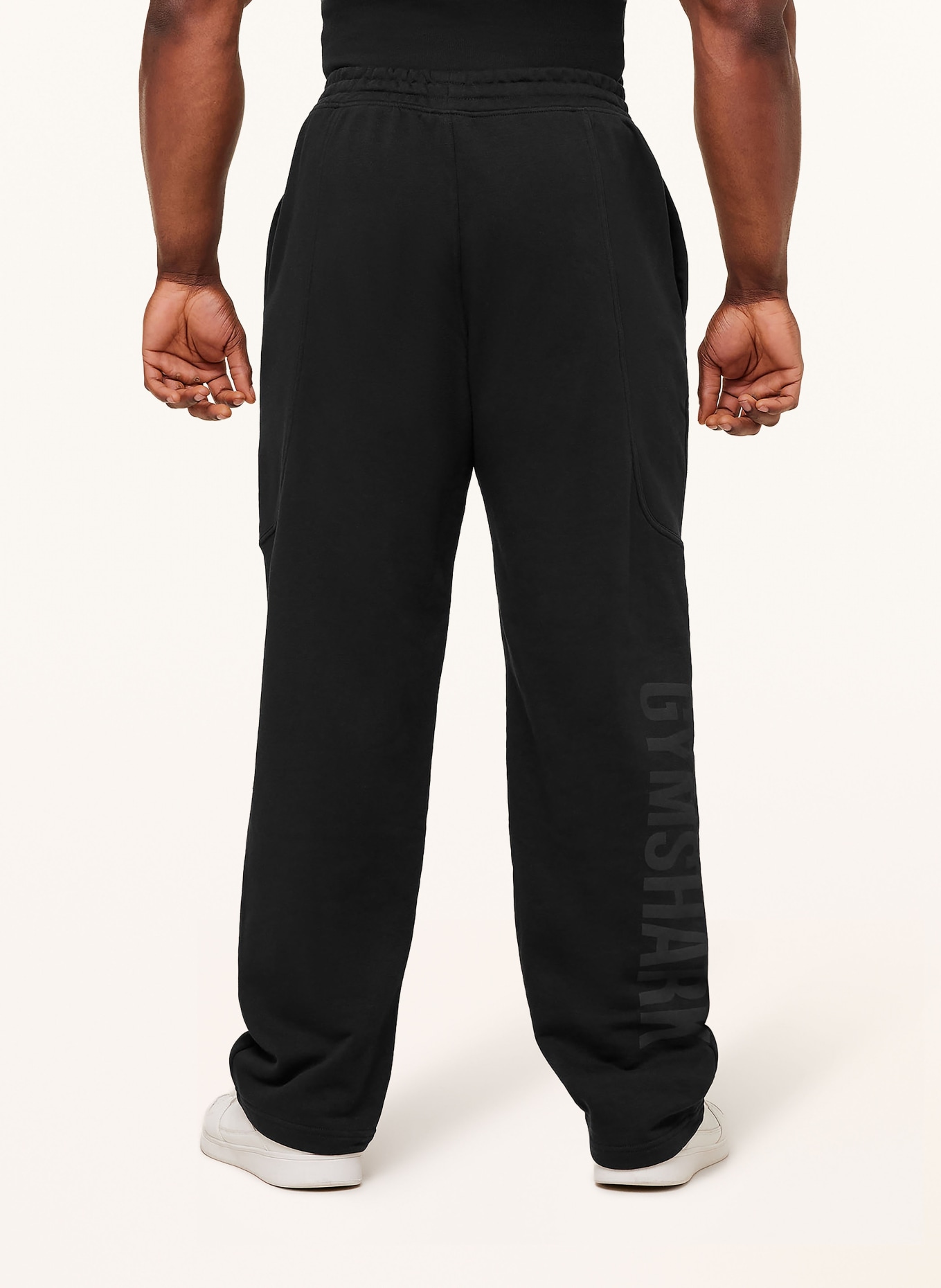 GYMSHARK Sweatpants POWER: SCHWARZ
