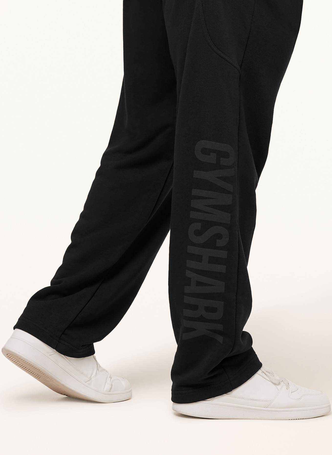 GYMSHARK Sweatpants POWER: SCHWARZ