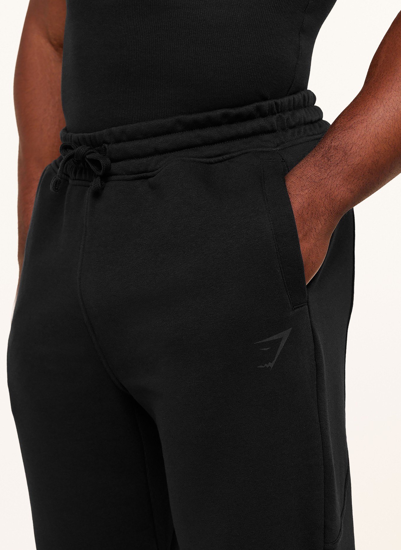 GYMSHARK Sweatpants POWER: SCHWARZ