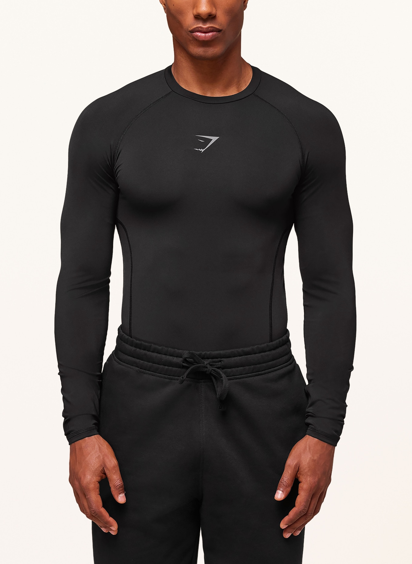 GYMSHARK Longsleeve ELEMENT: SCHWARZ