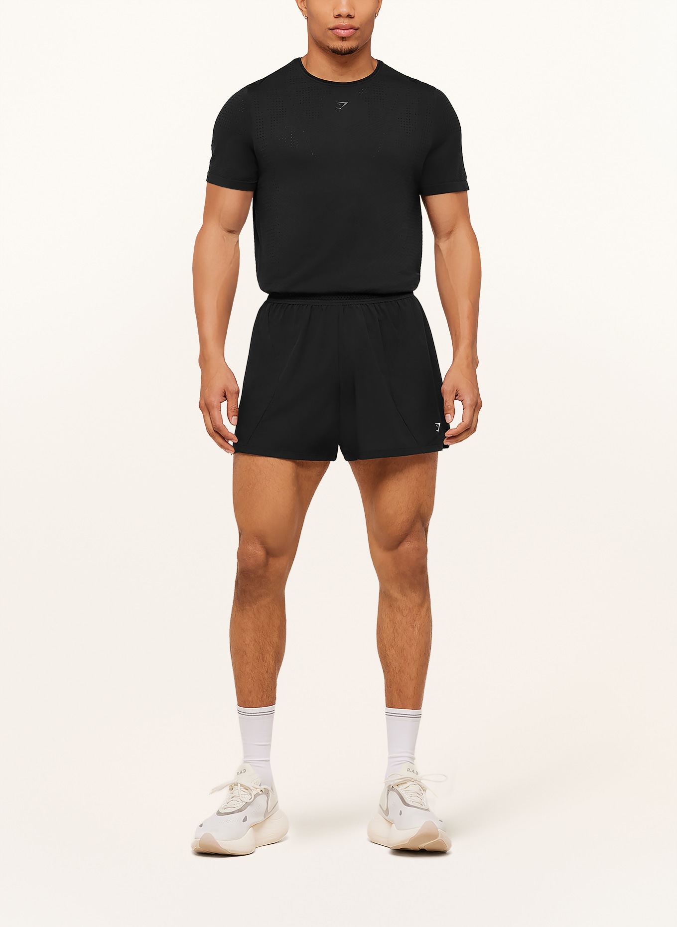 GYMSHARK 2-in-1-Laufshorts BETTER LEVEL: SCHWARZ