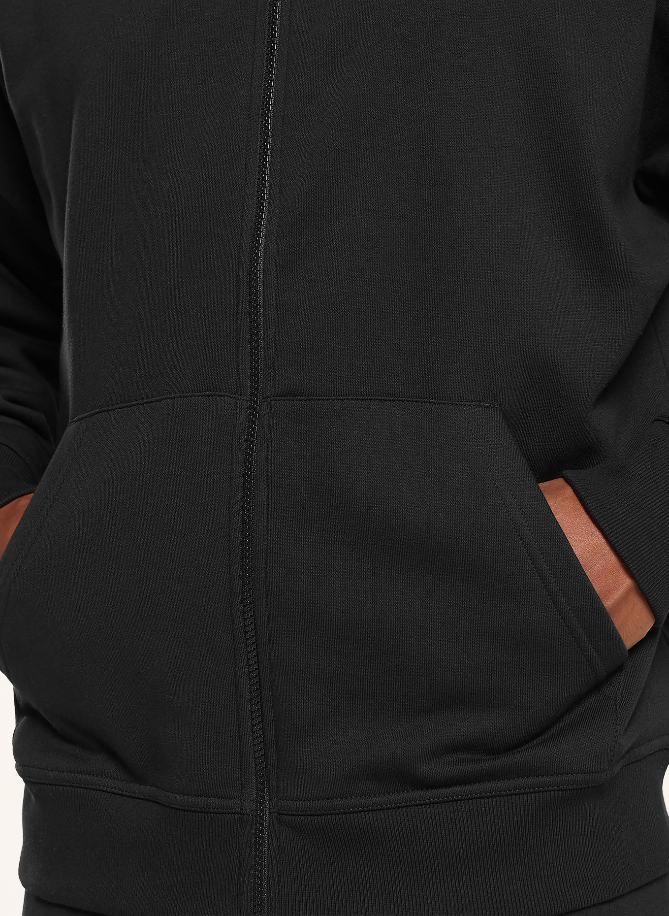 GYMSHARK Oversized-Sweatjacke CREST: SCHWARZ