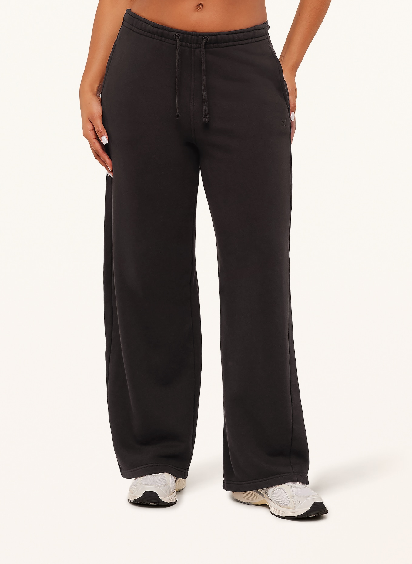 GYMSHARK Sweatpants PUMP: SCHWARZ