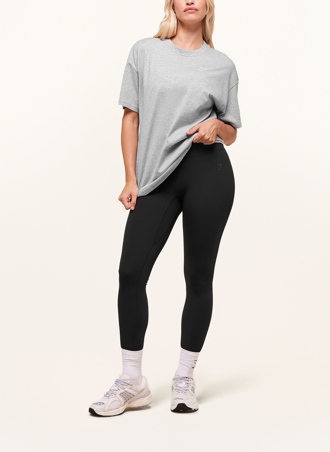 GYMSHARK T-Shirt TRAINING: GRAU