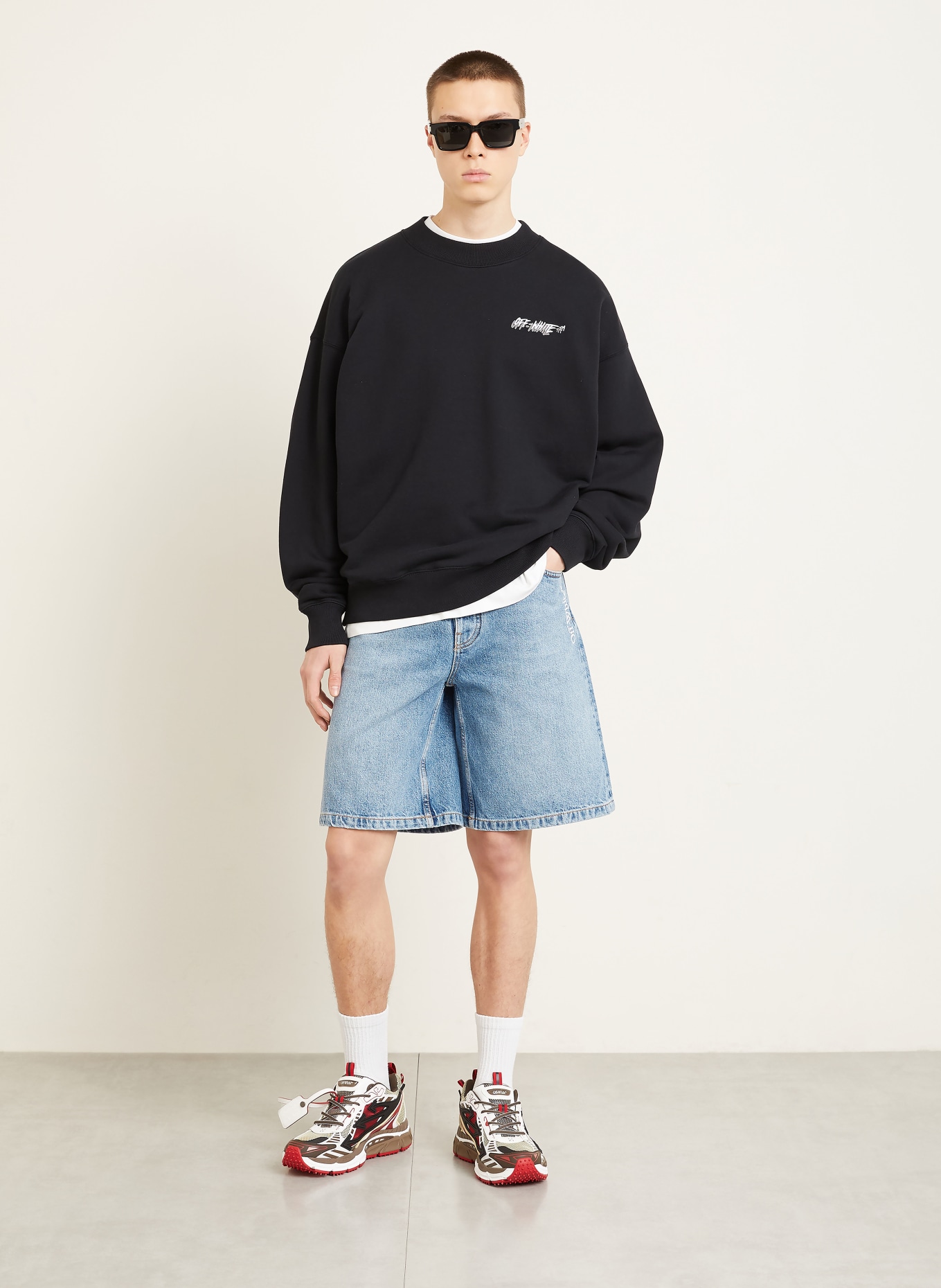 Off-White Jeansshorts: 400 LIGHT MEDIUM BLUE