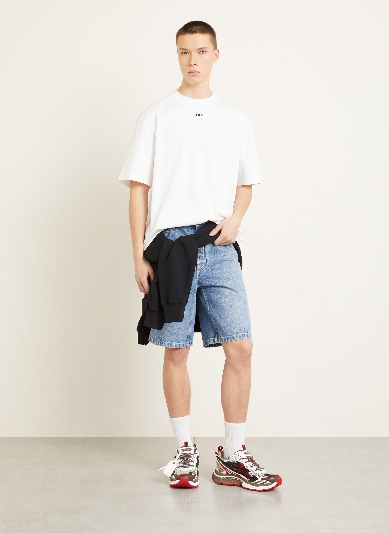 Off-White T-Shirt: WEISS