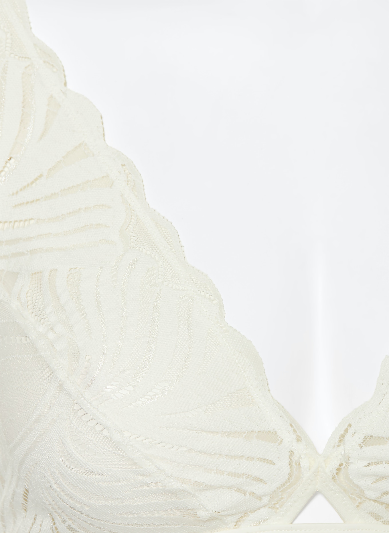 FALKE Triangel-BH DELICATE TOUCH: CREME