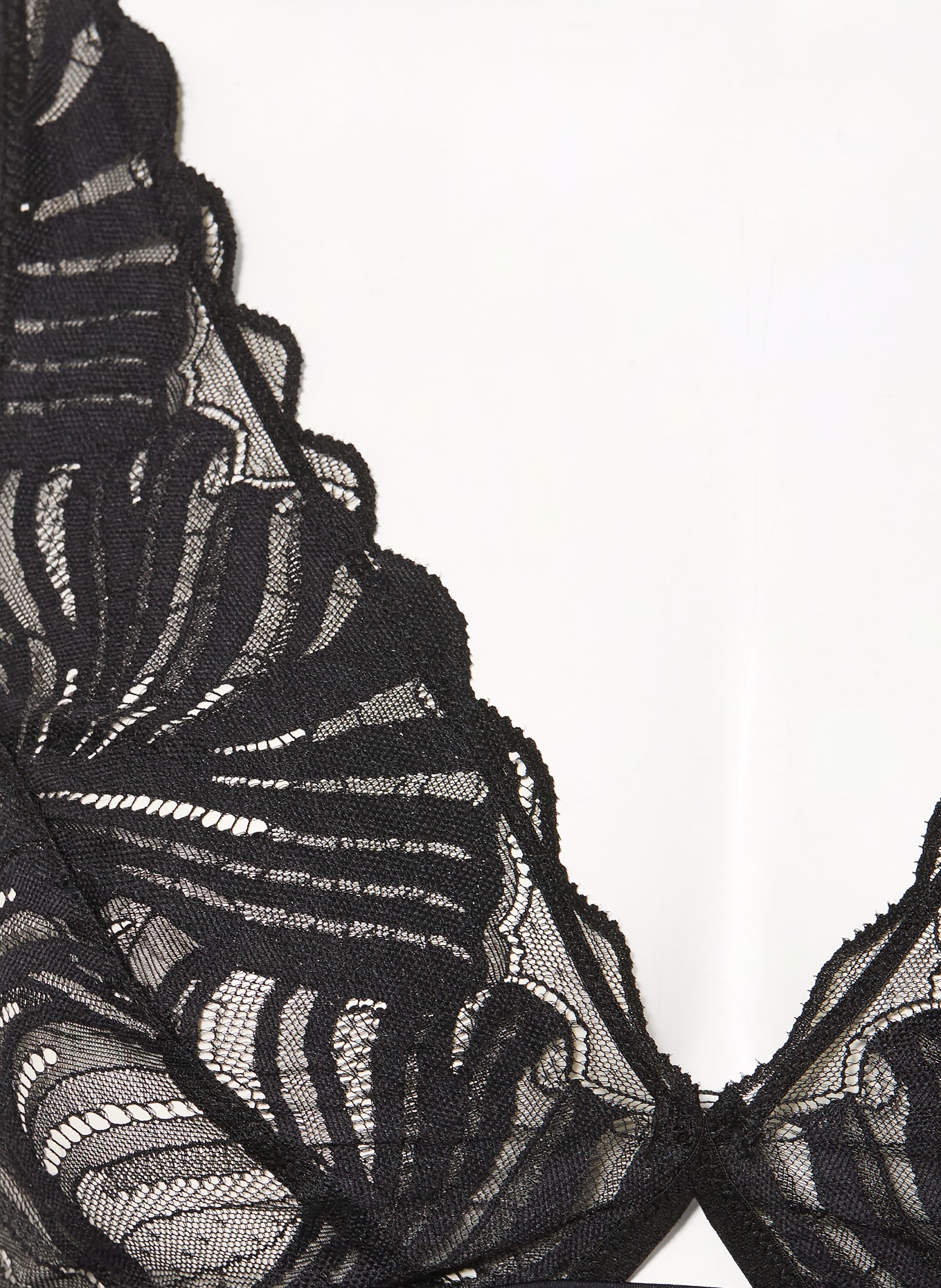 FALKE Triangel-BH DELICATE TOUCH: SCHWARZ