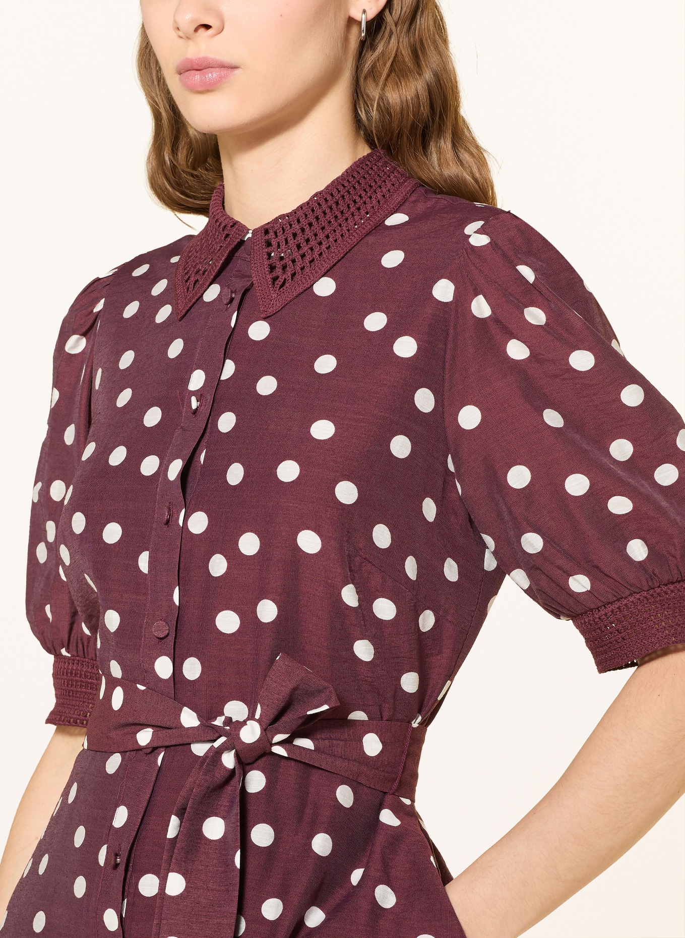 Phase Eight Košilové šaty DELPHINE: TMAVĚ ČERVENÁ / BÍLÁ