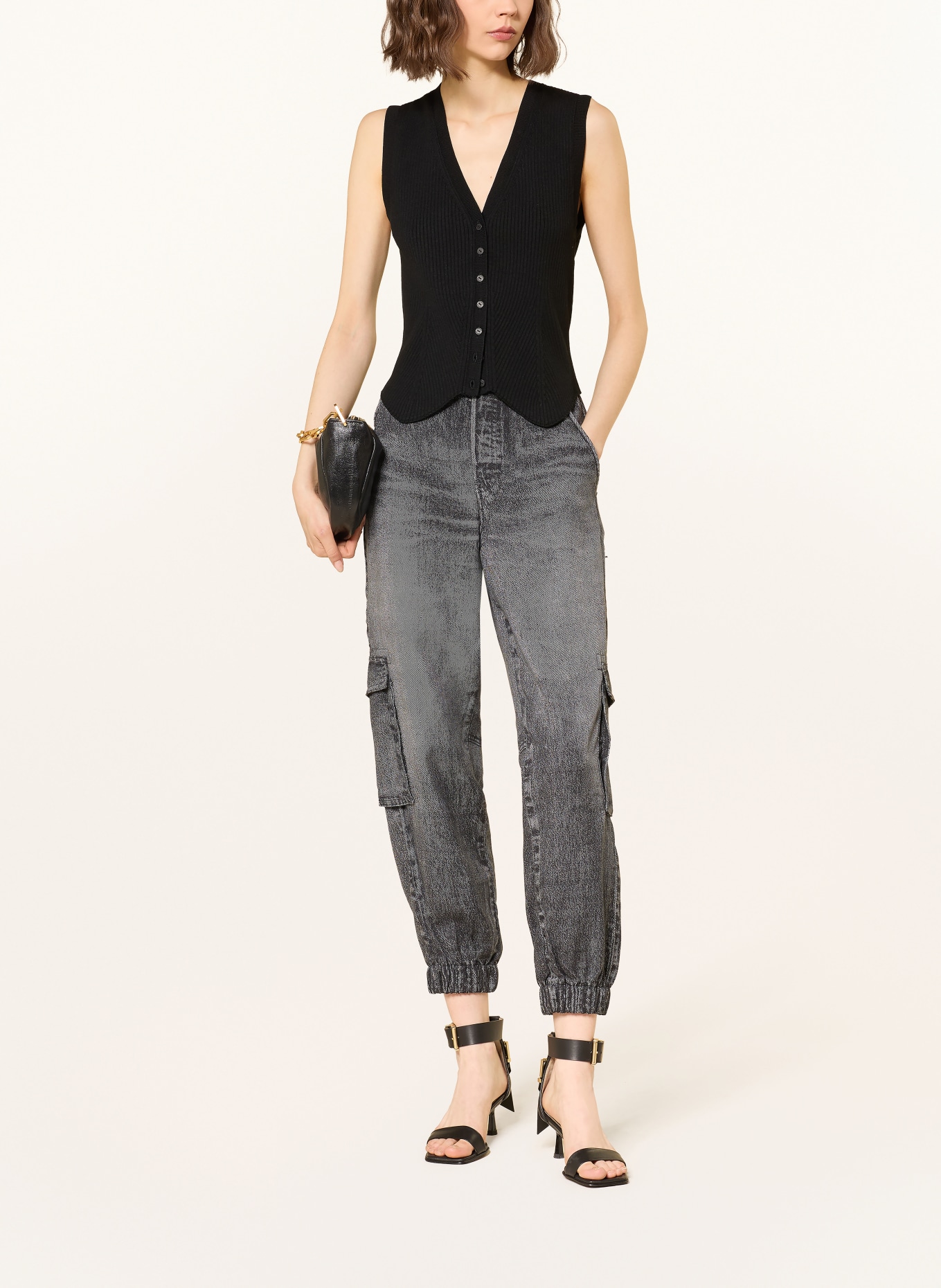 ALLSAINTS Cargové kalhoty SELMA ILLUSION v džínovém vzhledu: TMAVĚ ŠEDÁ