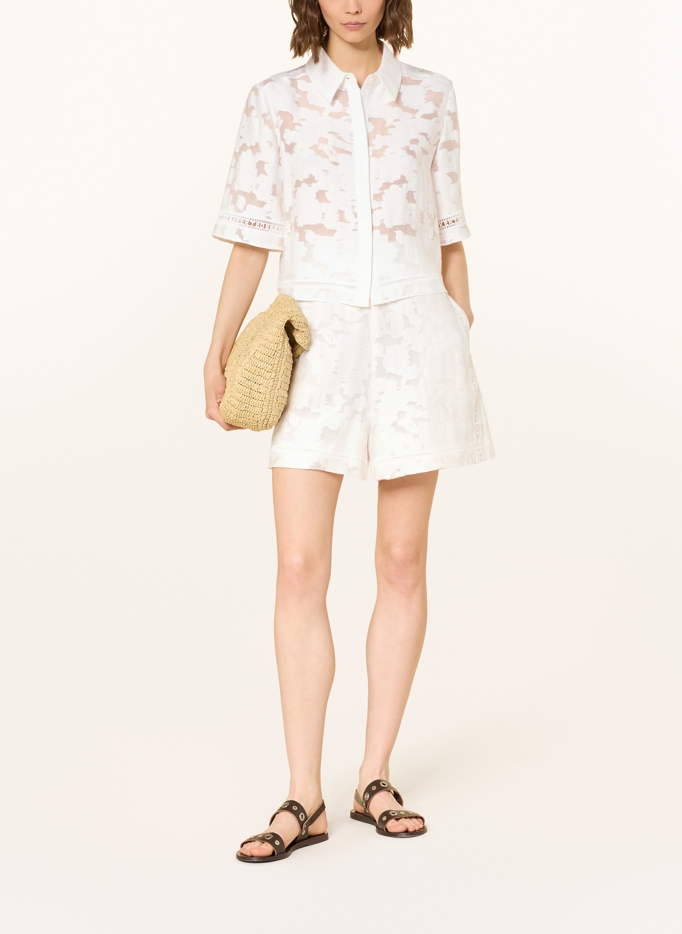 TED BAKER FAENA shorts with lace: WHITE