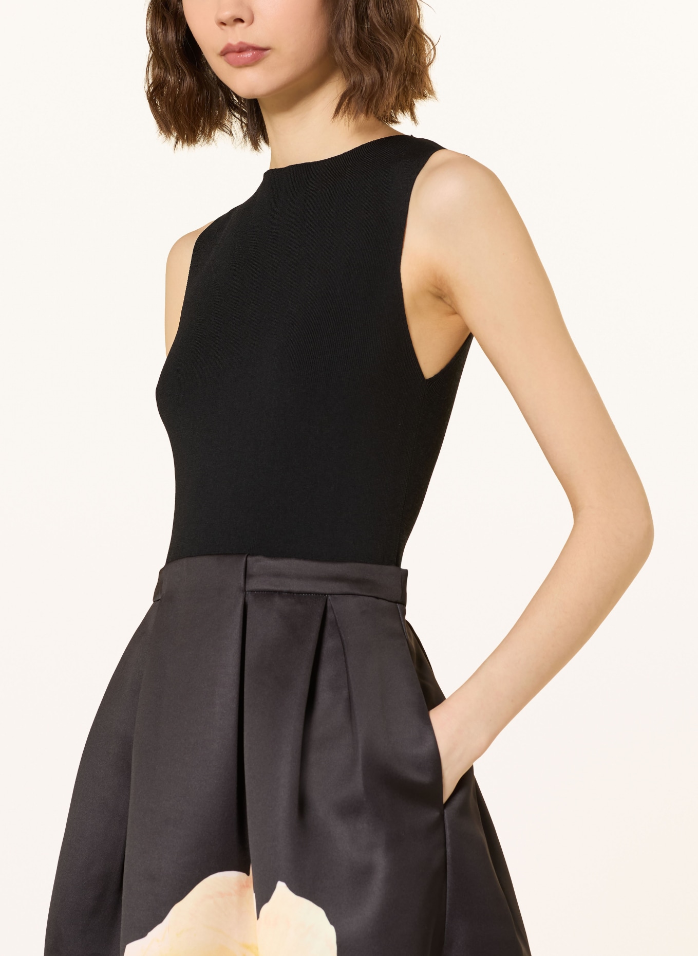 TED BAKER Rochie VERINIE din material mixt: NEGRU / GALBEN / VERDE