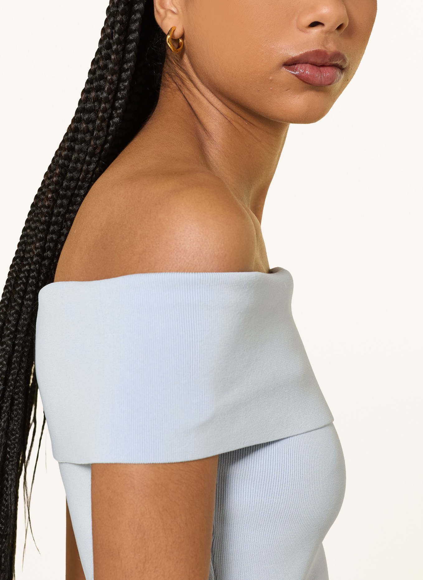 maje Stricktop: HELLBLAU