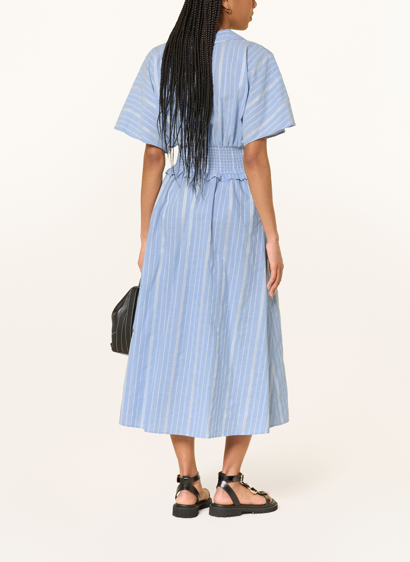 CLAUDIE PIERLOT Sukienka z falbanami: JASNONIEBIESKI / BIAŁY