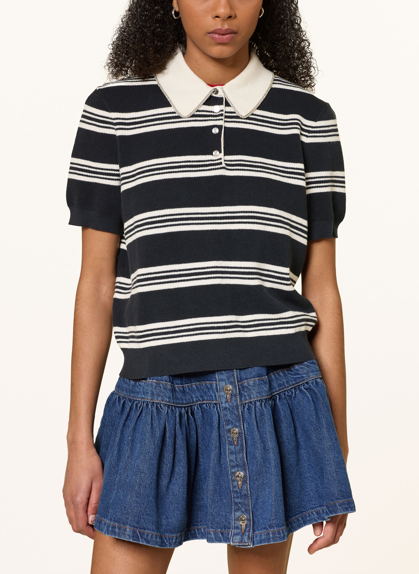 maje Strick-Poloshirt mit Schmucksteinen: DUNKELBLAU / CREME