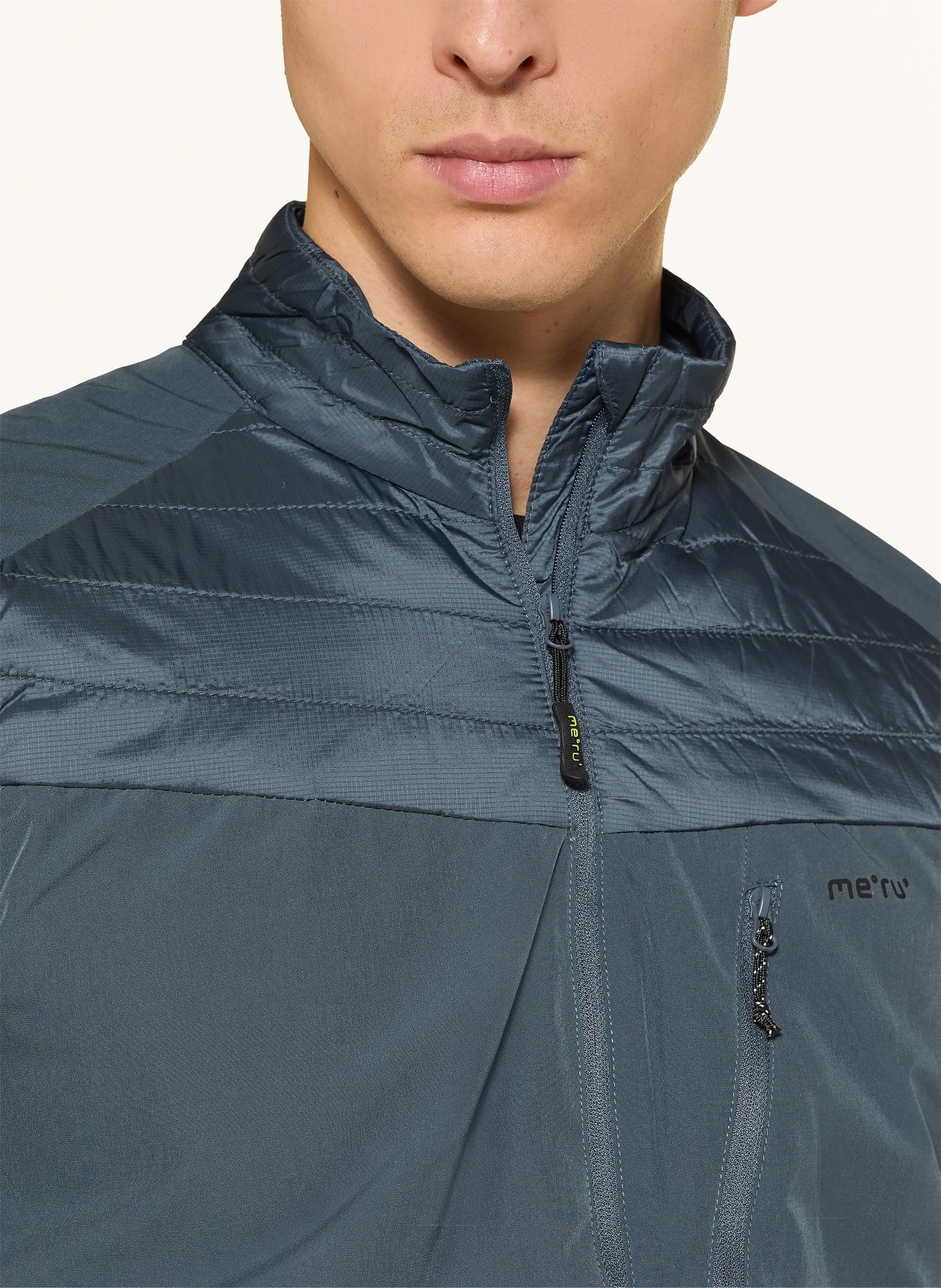 me°ru' JAUJA hybrid vest: TEAL