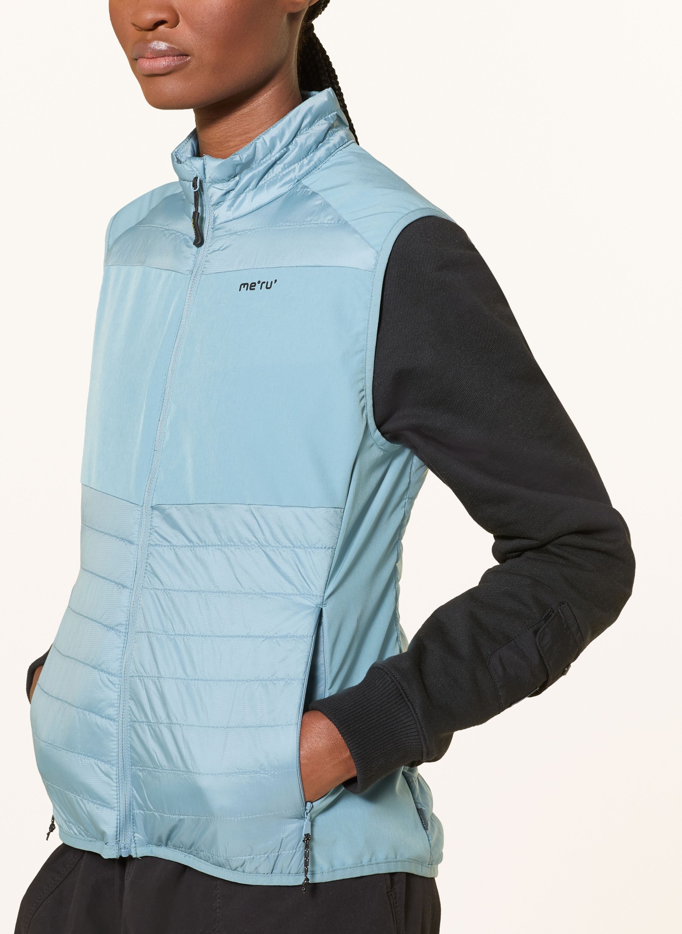 me°ru' Hybridní vesta JAUJA: TMAVĚ MODRÁ