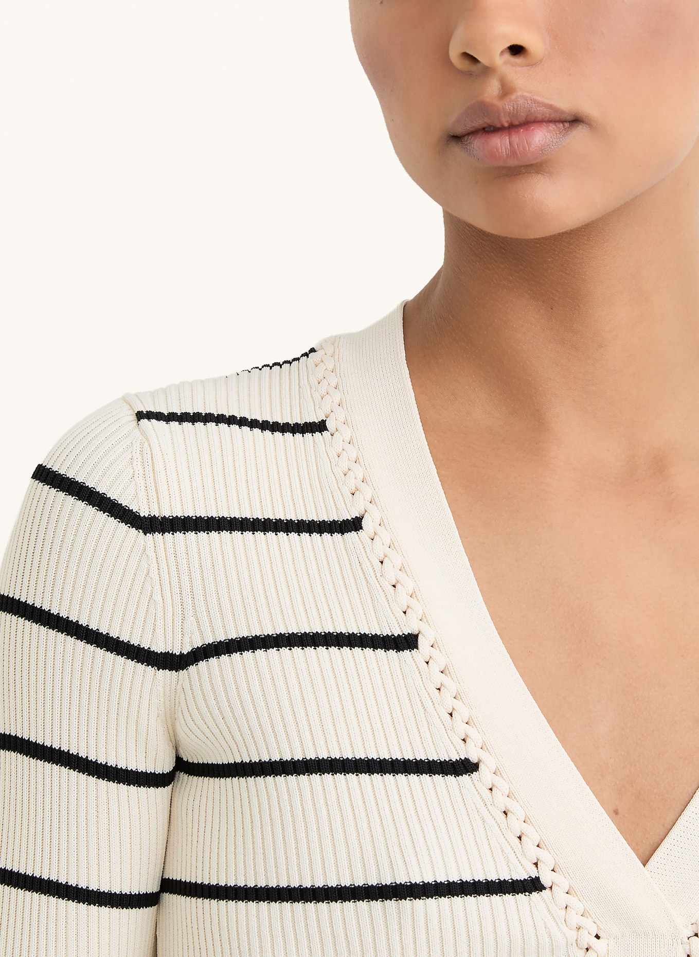 REISS Sweter LAURALEE: KREMOWY / CZARNY