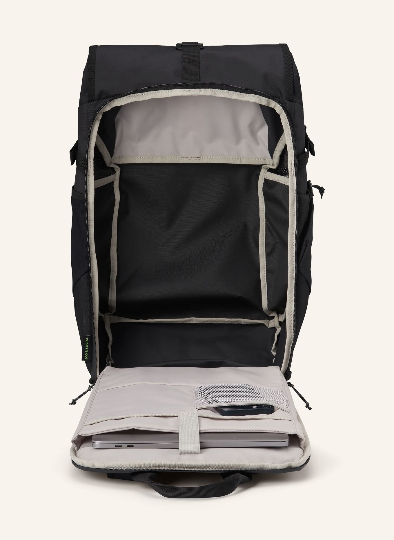 AEVOR Rucksack ROLL PACK 2.0 26 l mit Laptop-Fach: SCHWARZ